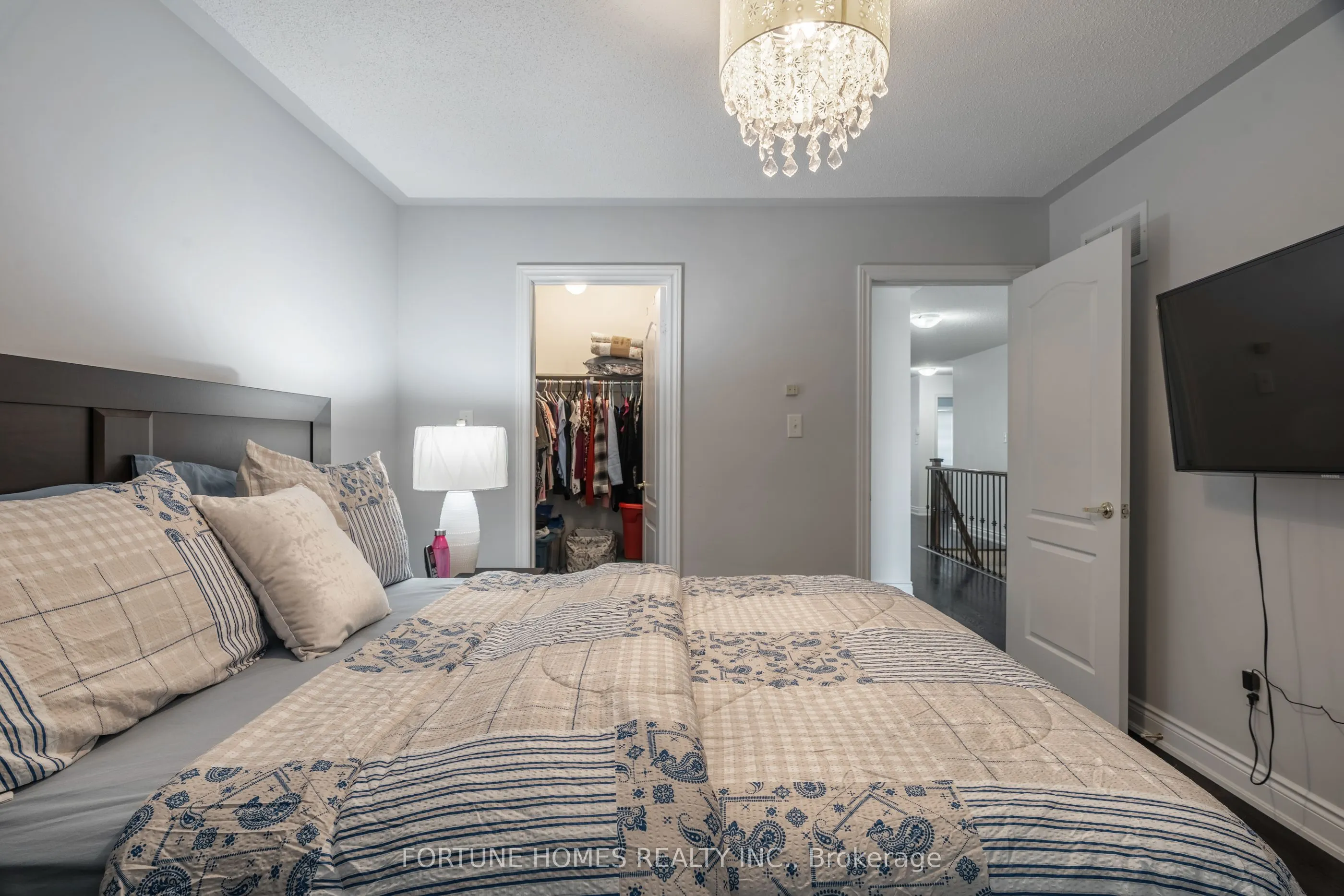 67 Locust Drive, #6