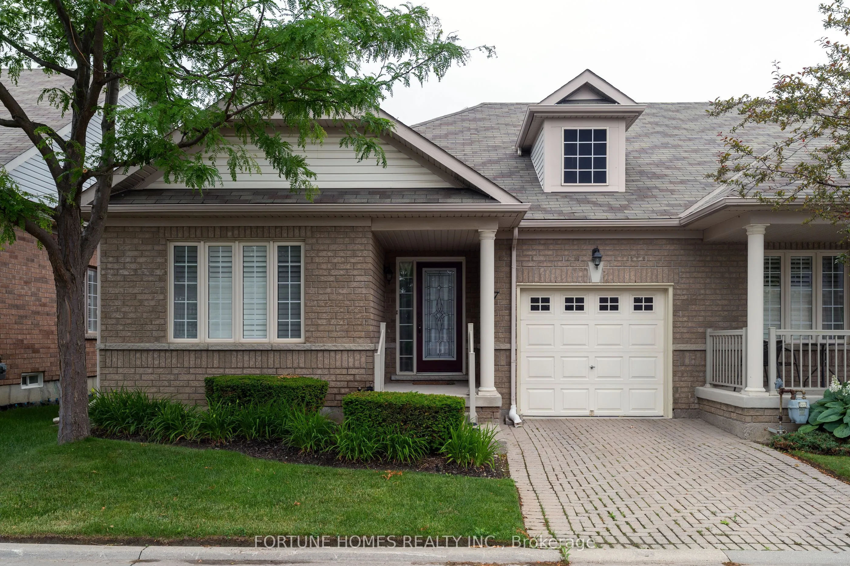 67 Locust Drive, #6