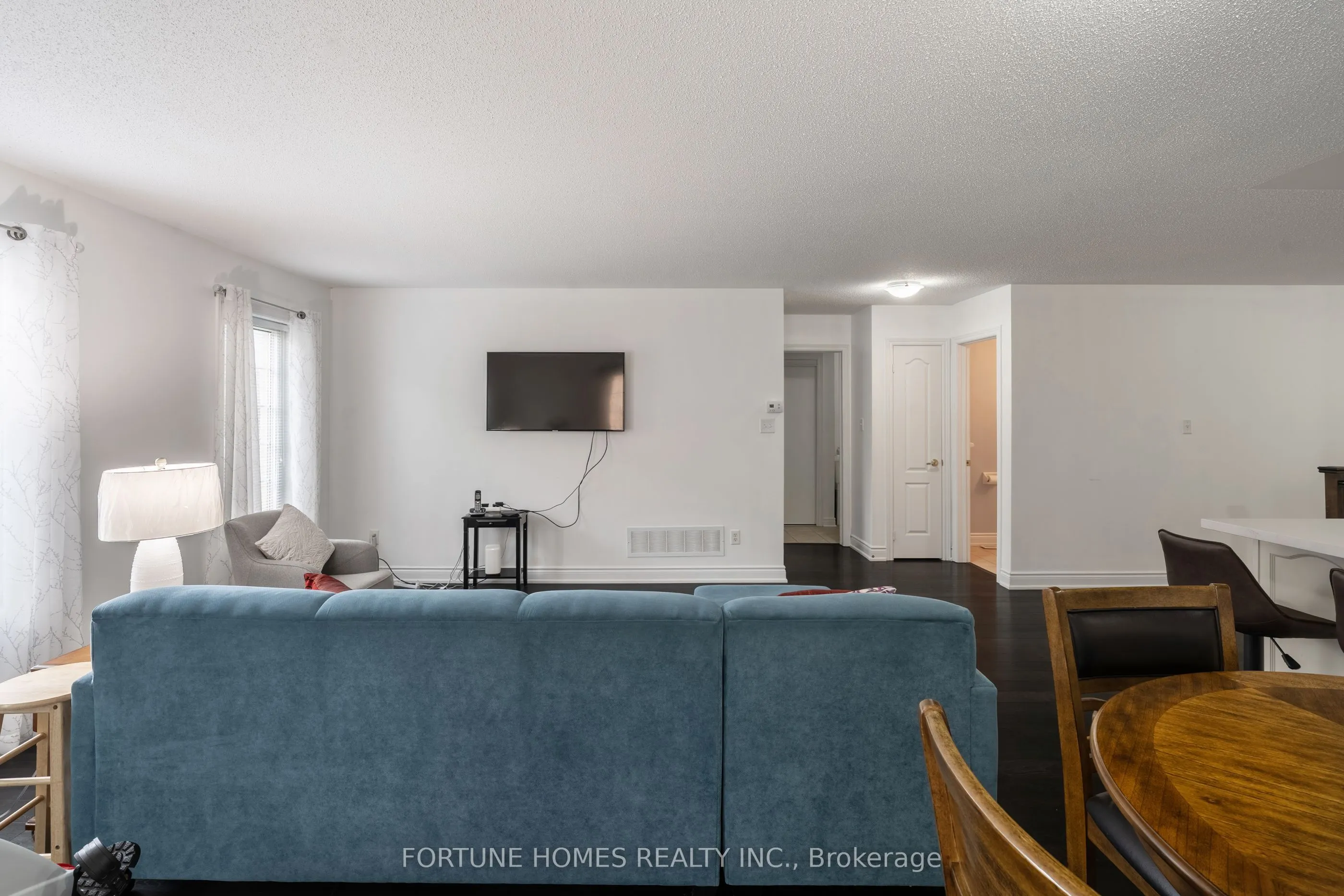 67 Locust Drive, #6