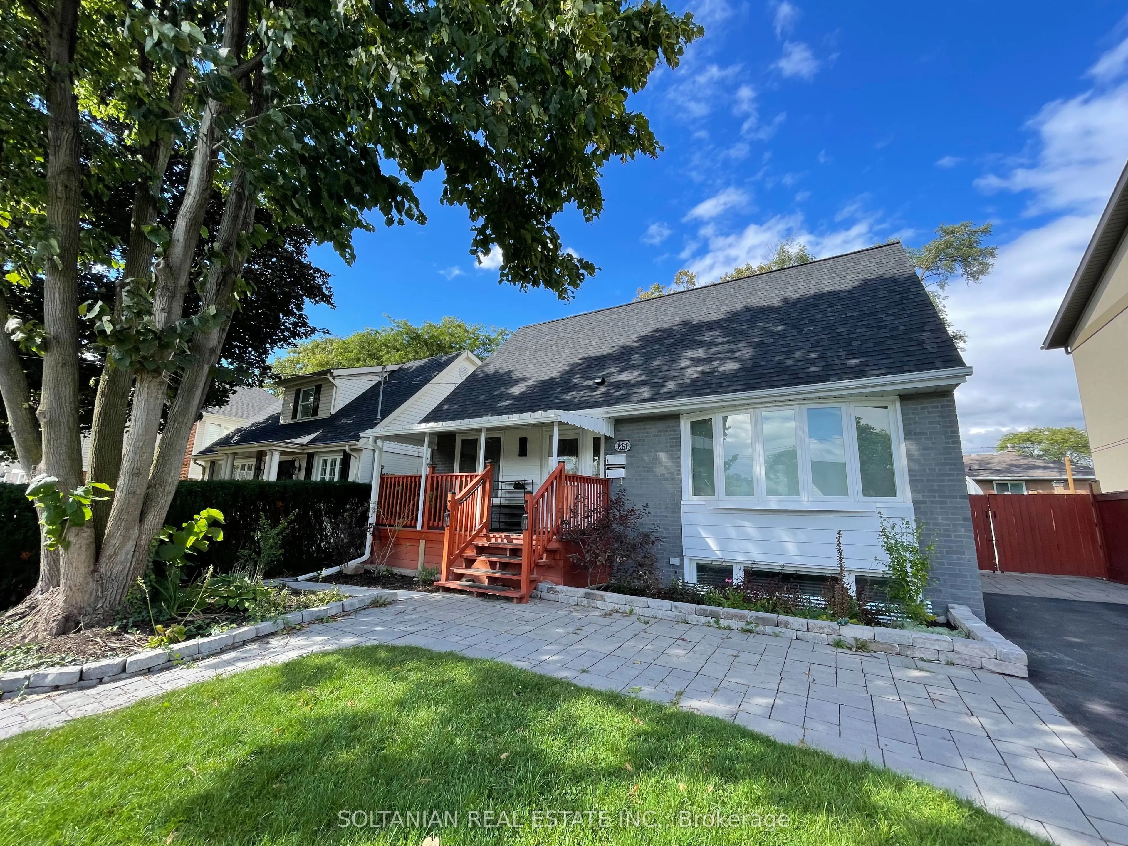 35 Cheshire Drive