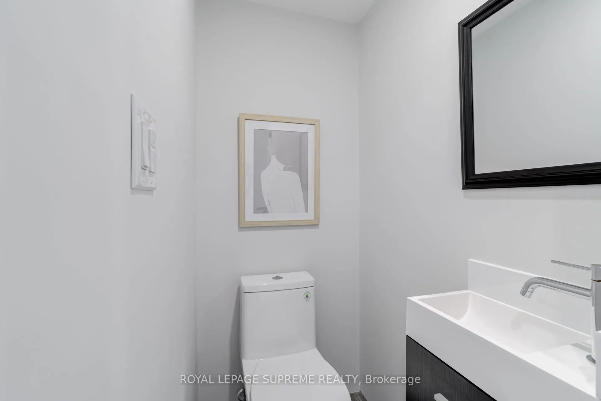 101 Bernice Crescent, #4