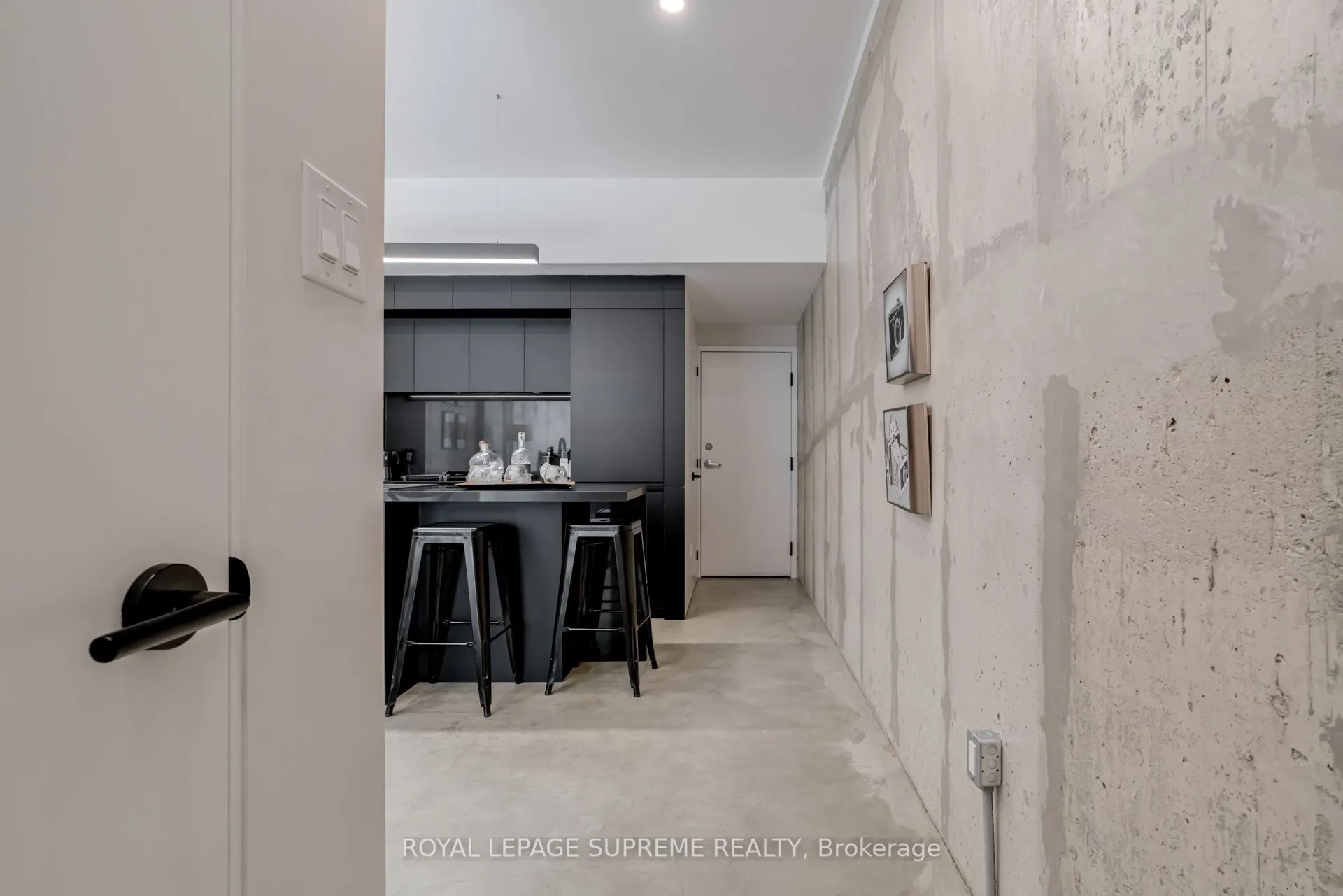 101 Bernice Crescent, #2
