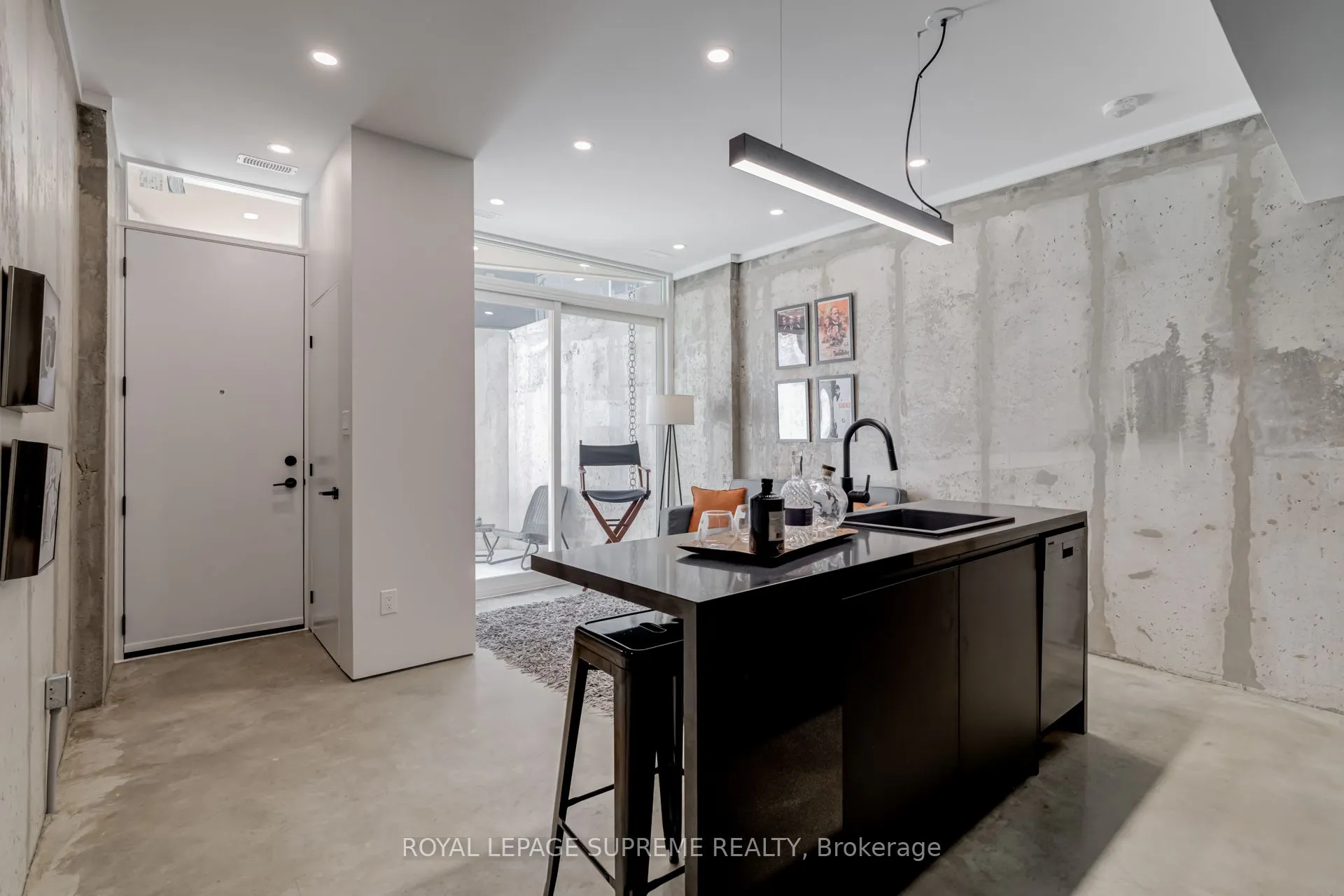 101 Bernice Crescent, #2
