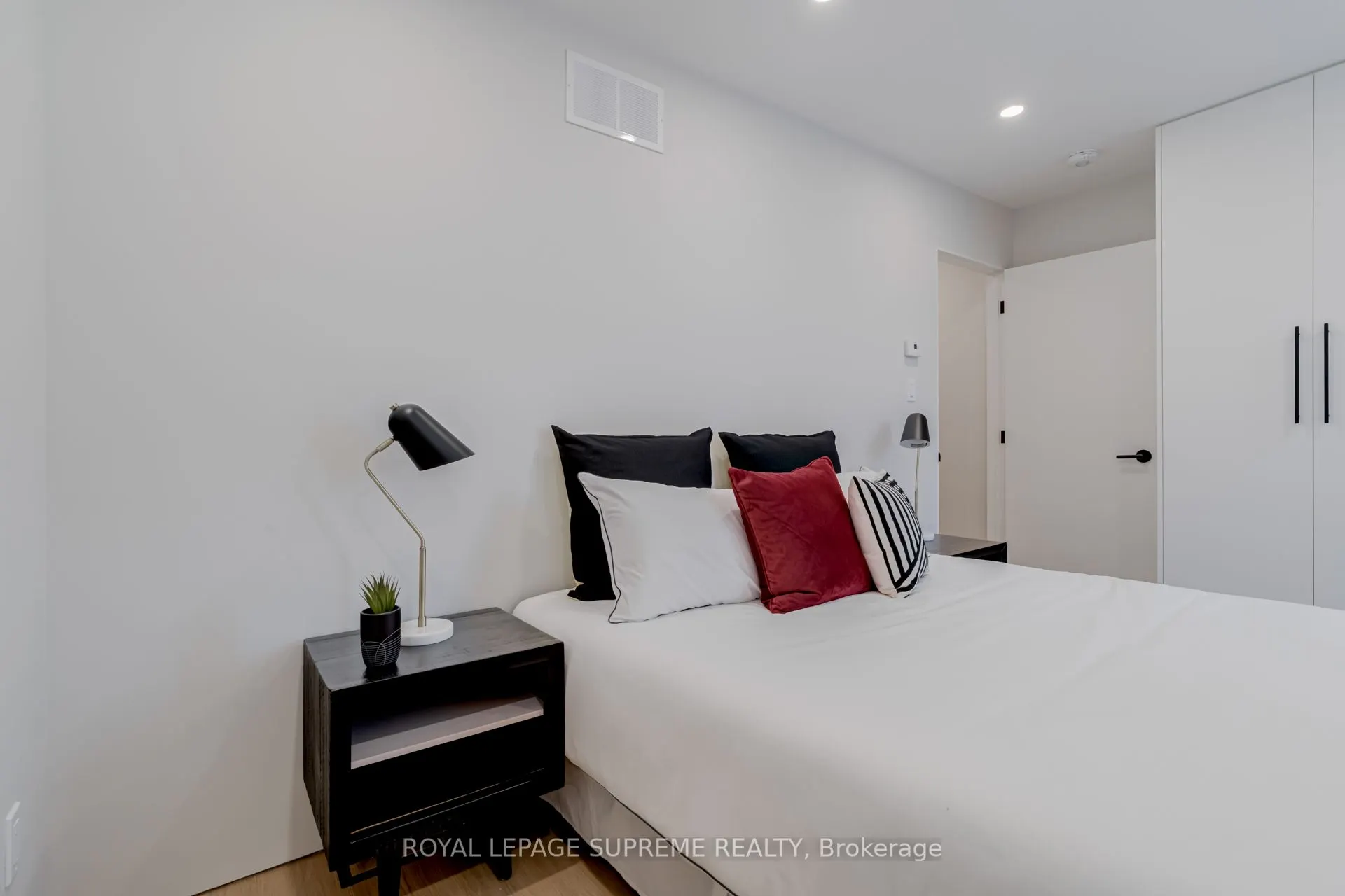 101 Bernice Crescent, #2