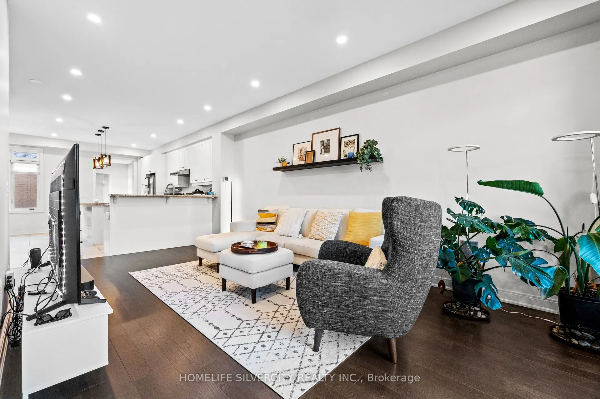 86 Pearman Crescent