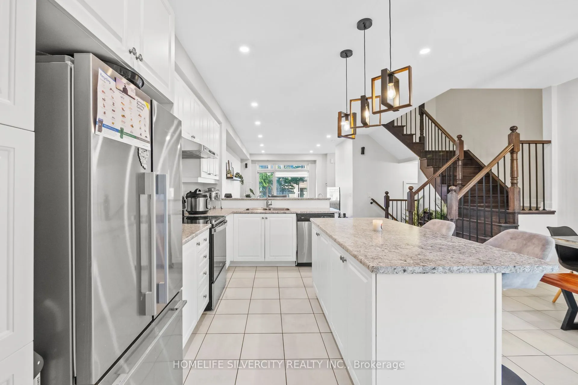 86 Pearman Crescent