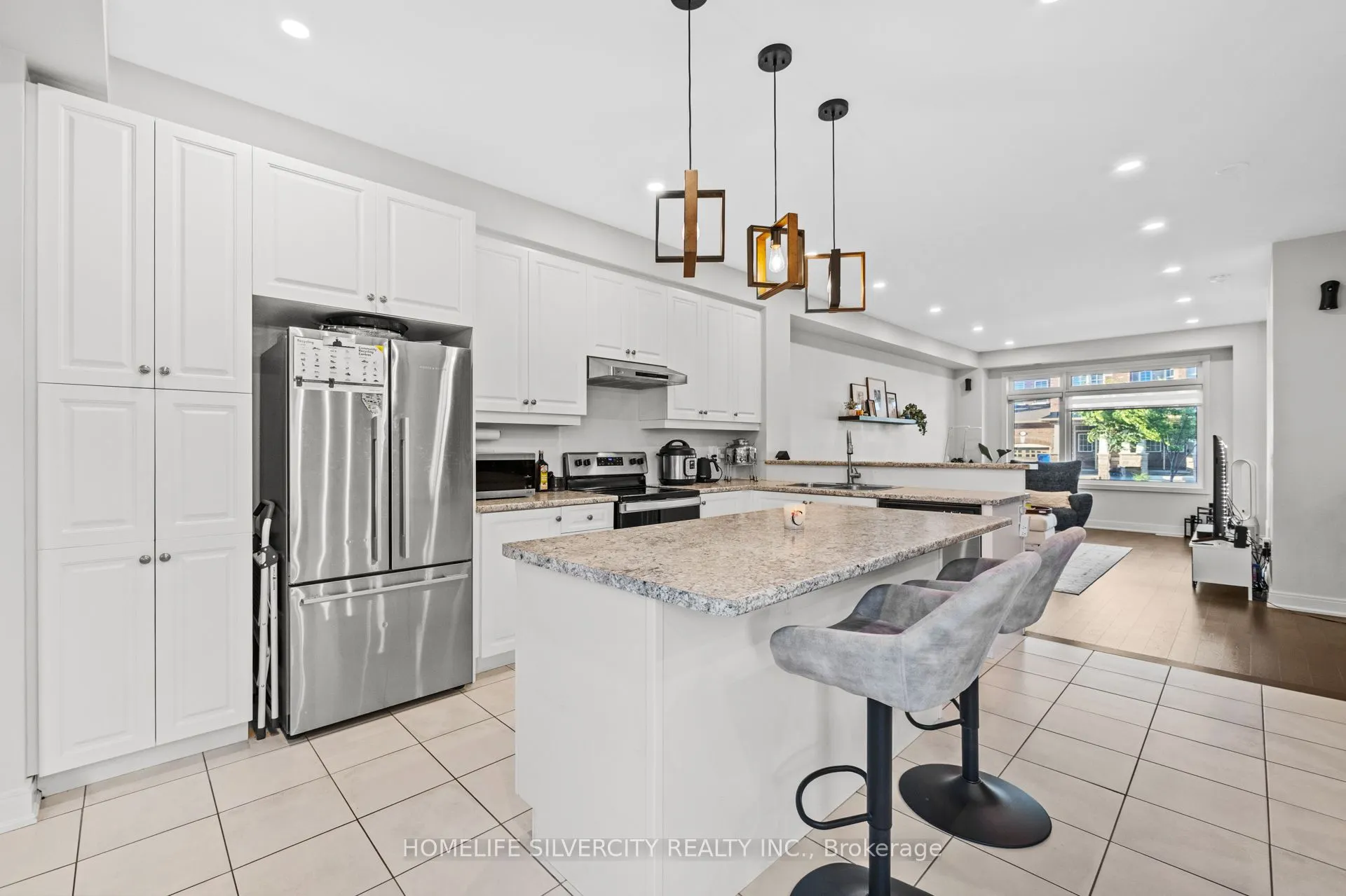 86 Pearman Crescent