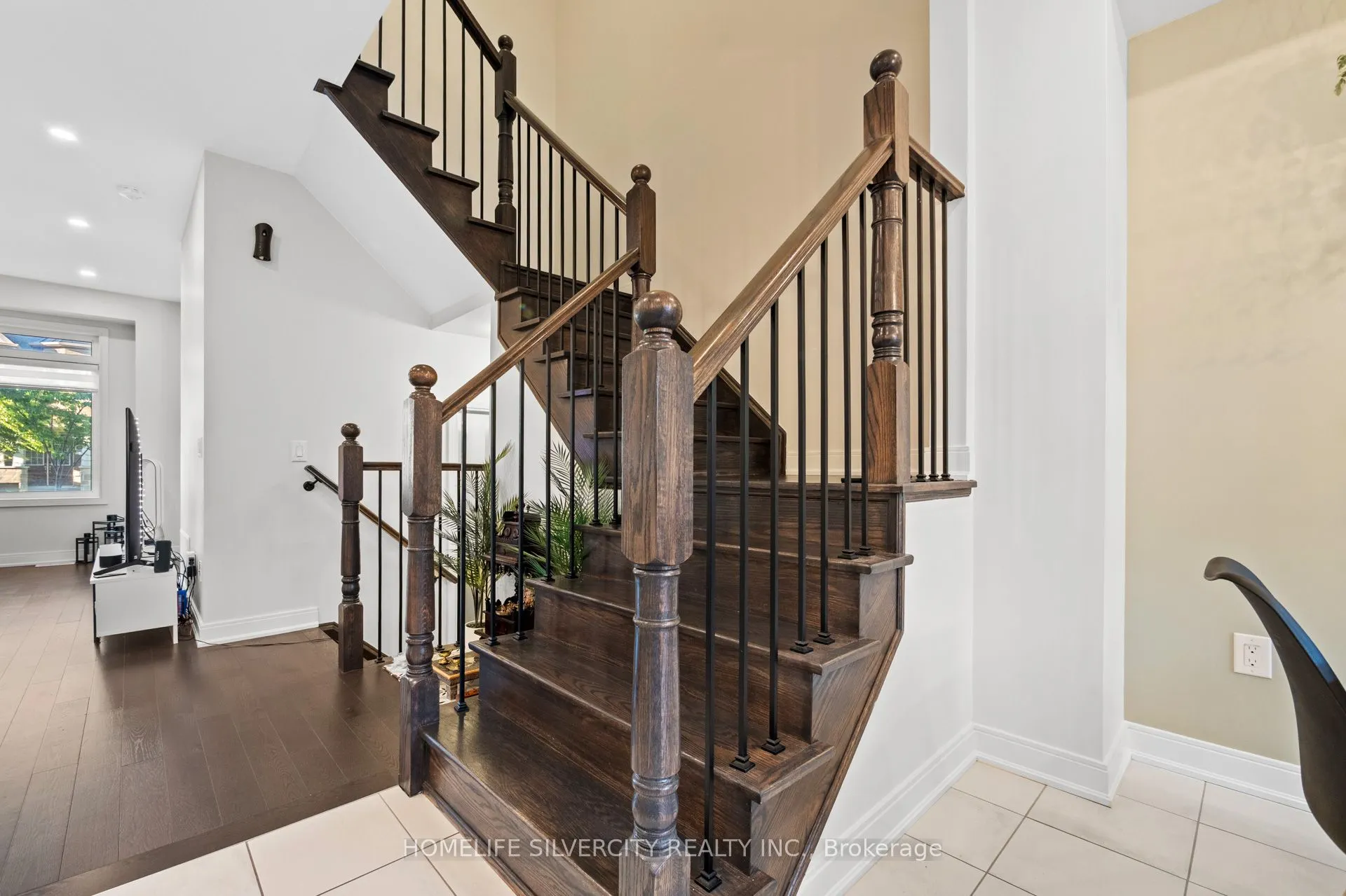 86 Pearman Crescent