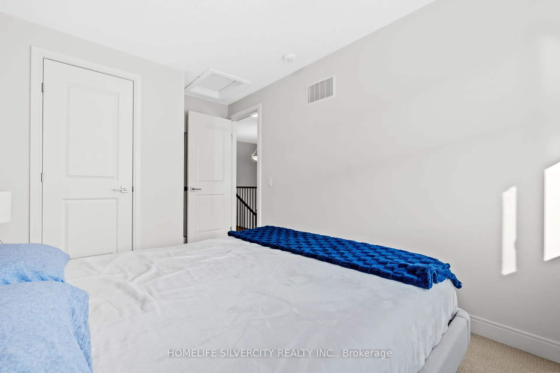 86 Pearman Crescent