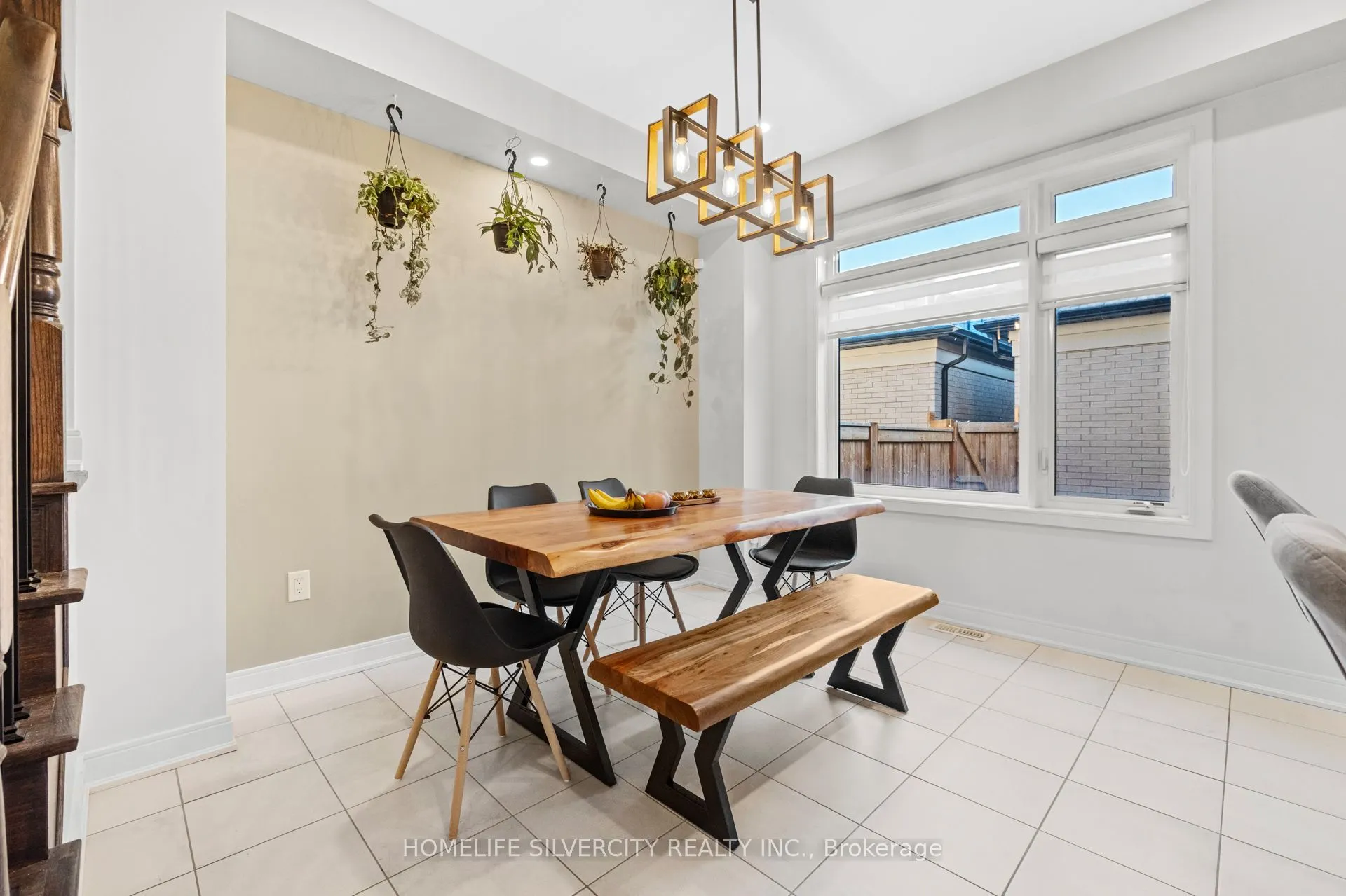 86 Pearman Crescent