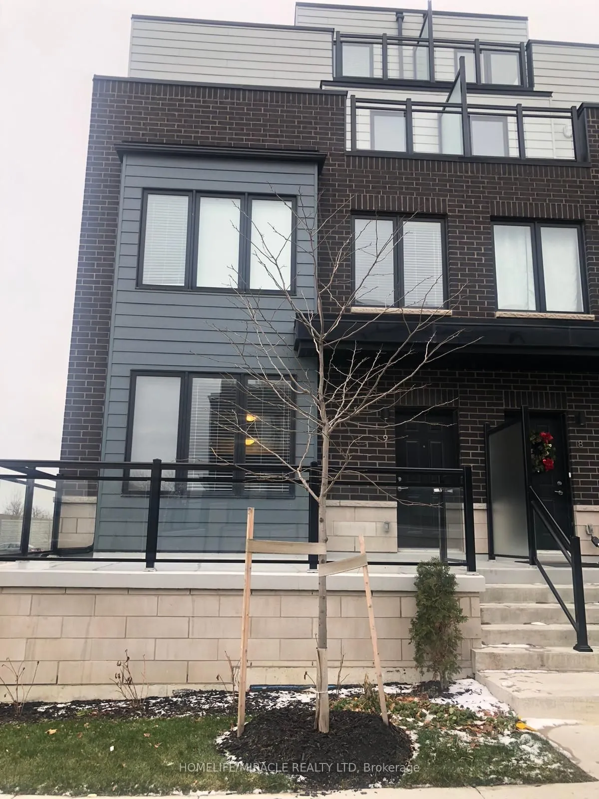 1150 Stroud Lane, #9
