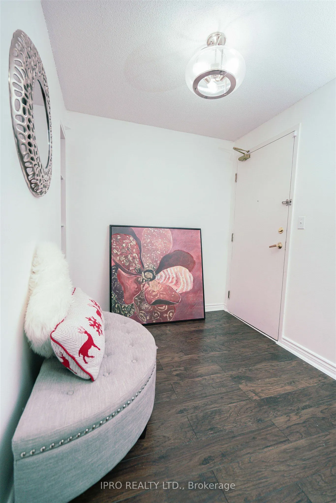 145 Hillcrest Avenue, #1907