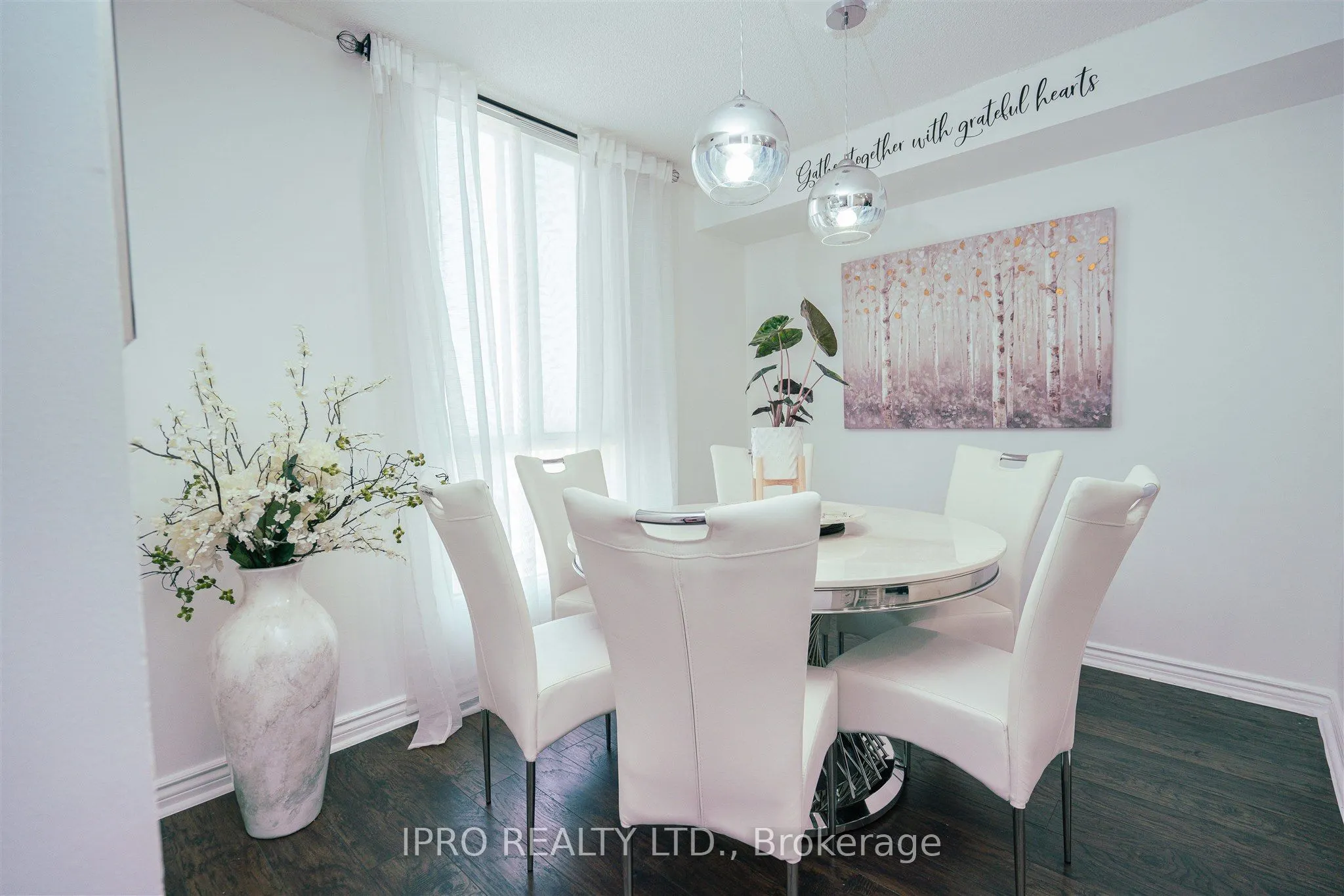 145 Hillcrest Avenue, #1907
