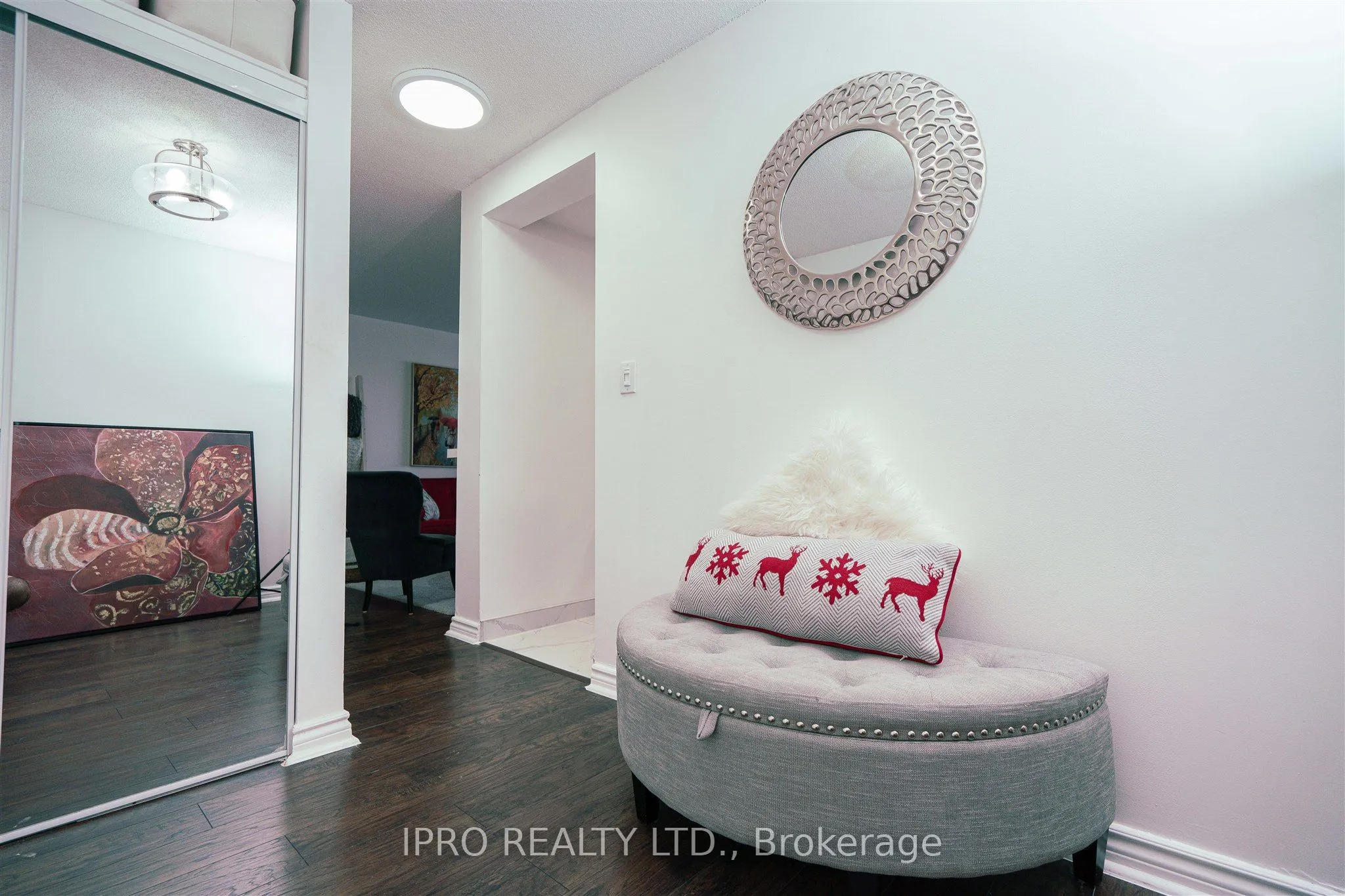145 Hillcrest Avenue, #1907