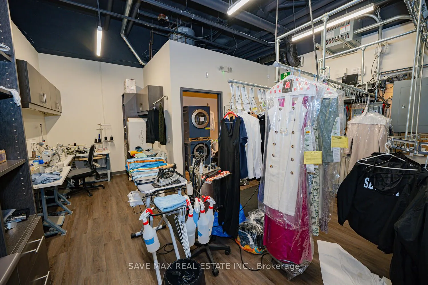 216 Oak Park Boulevard, #113