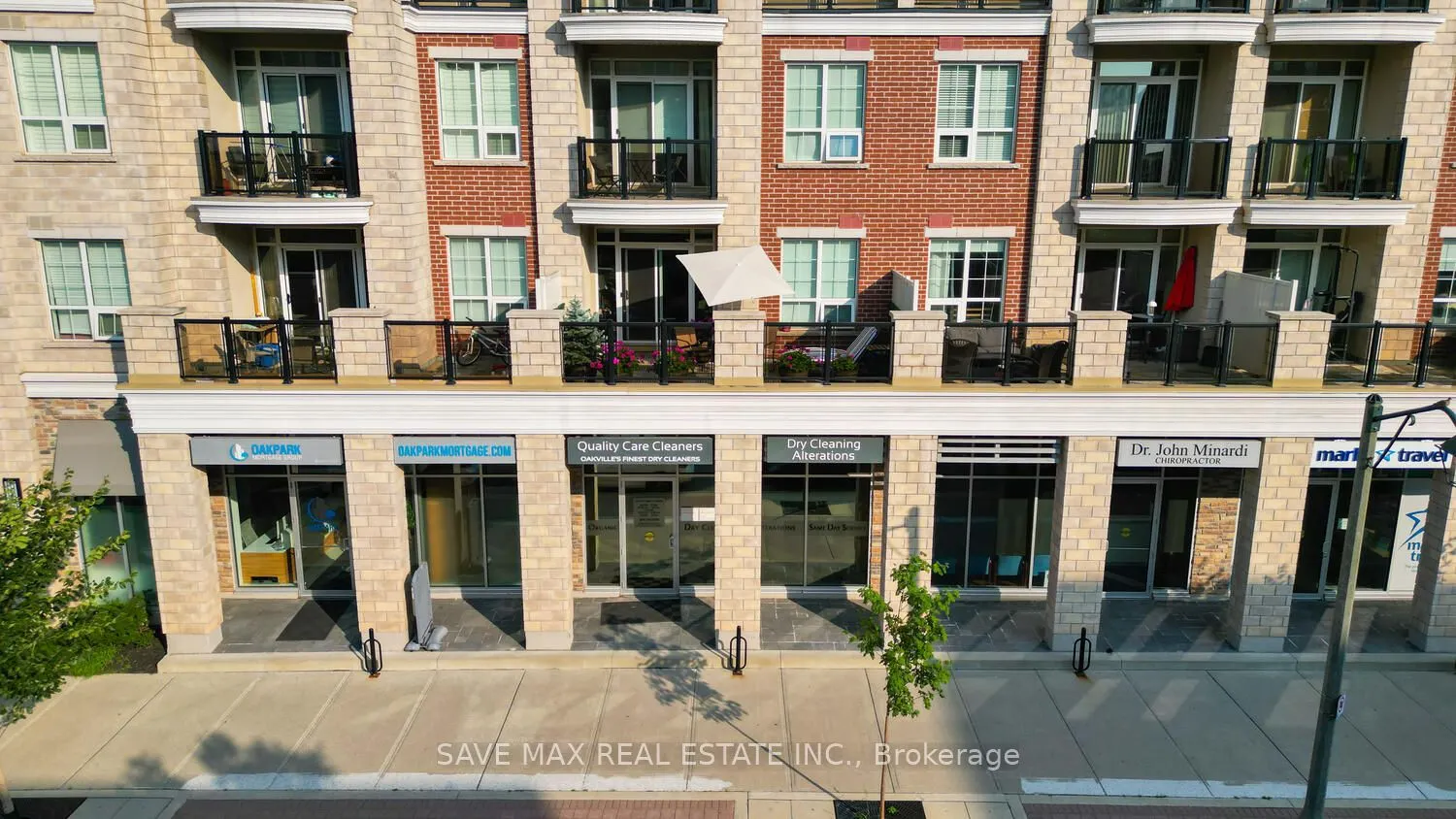 216 Oak Park Boulevard, #113