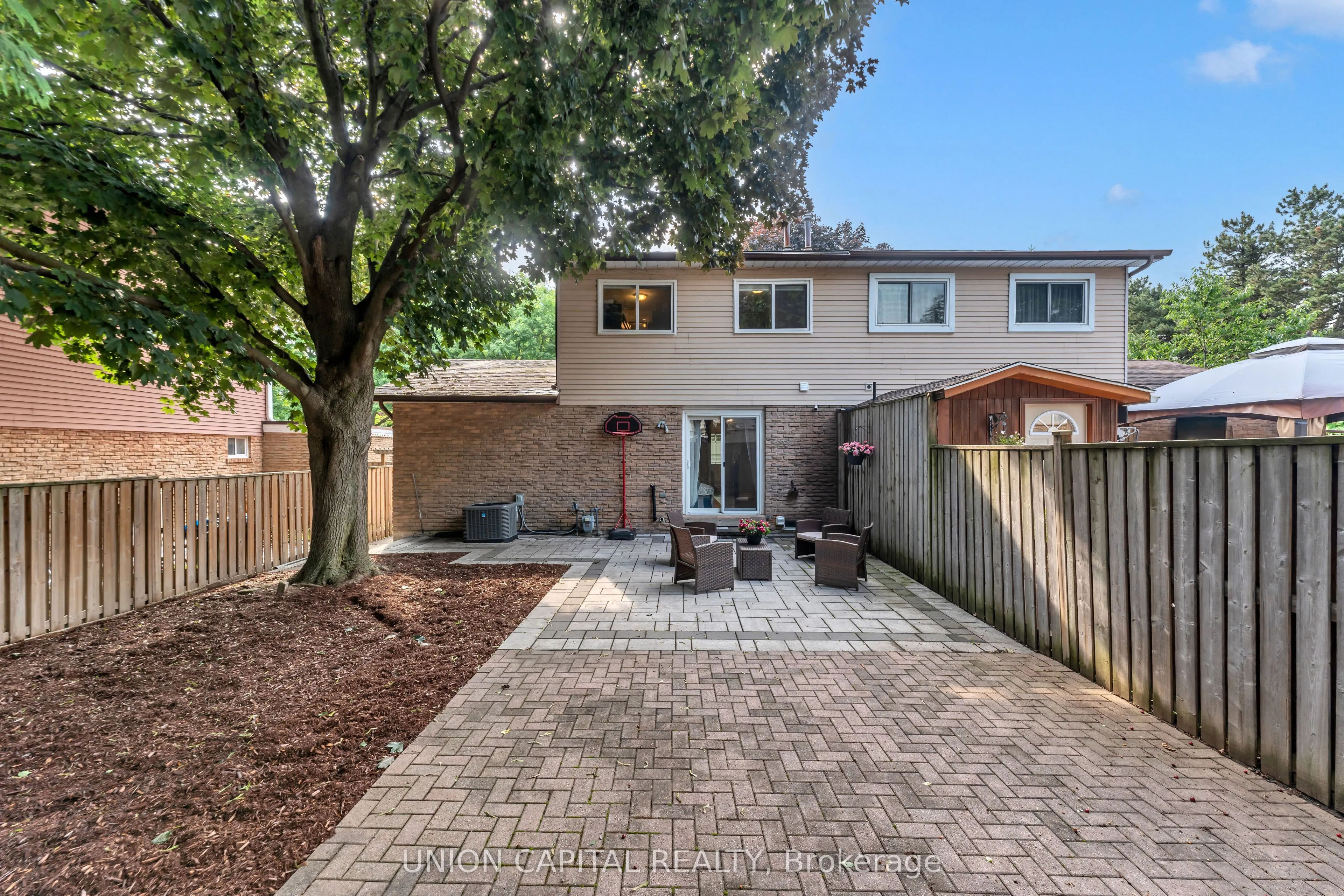 7123 Cadiz Crescent