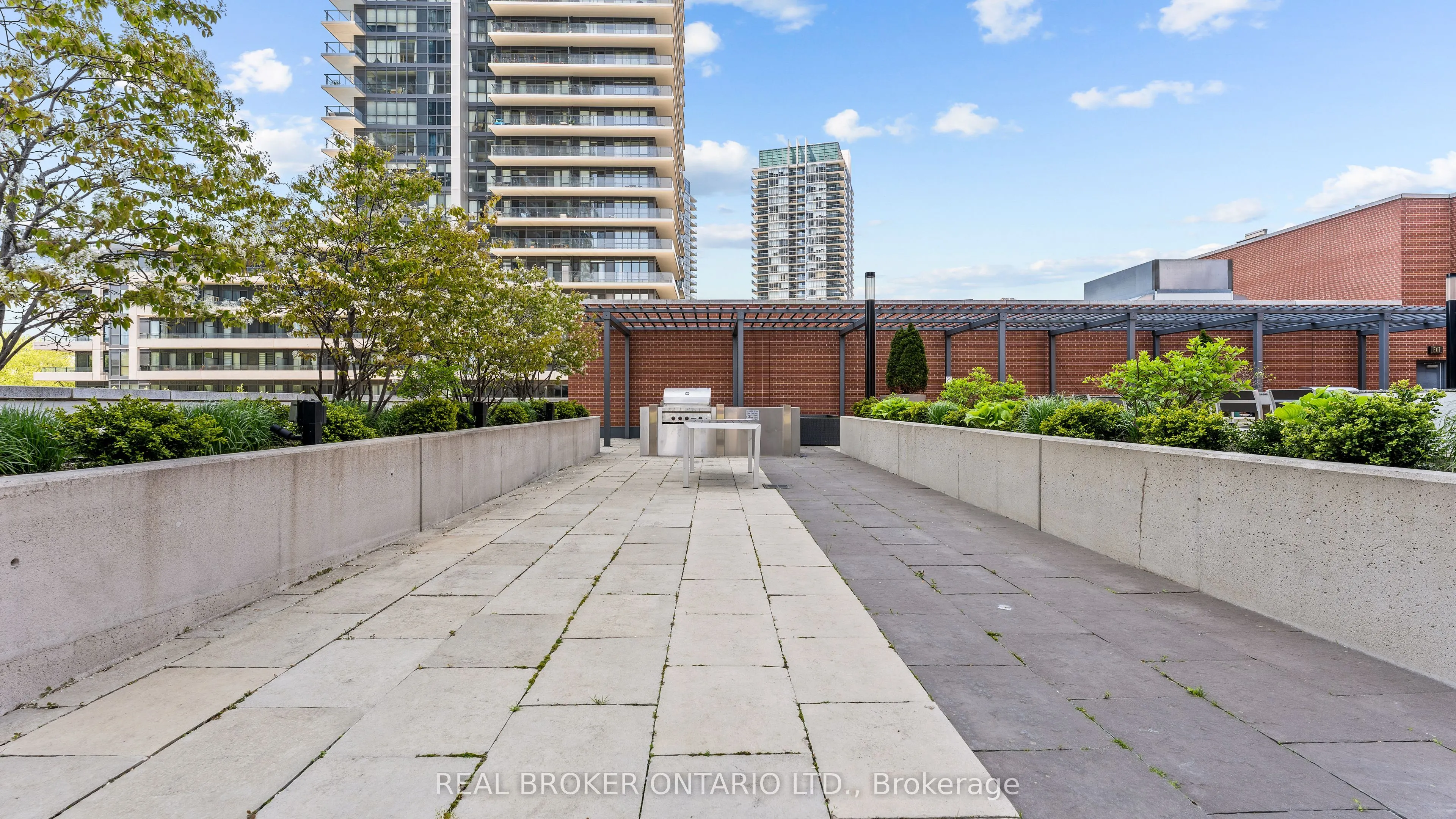 2220 Lake Shore Boulevard W, #1604