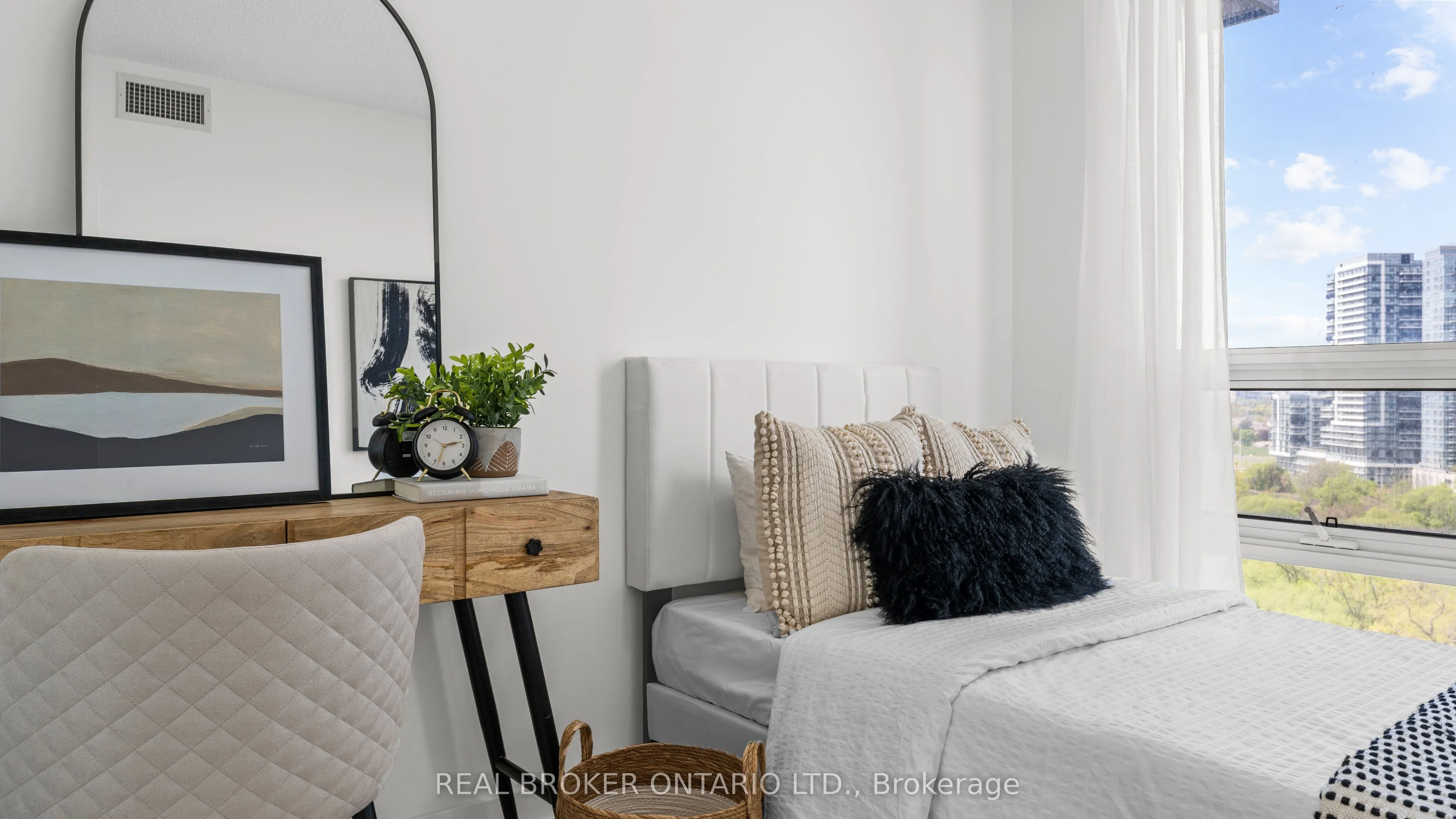 2220 Lake Shore Boulevard W, #1604