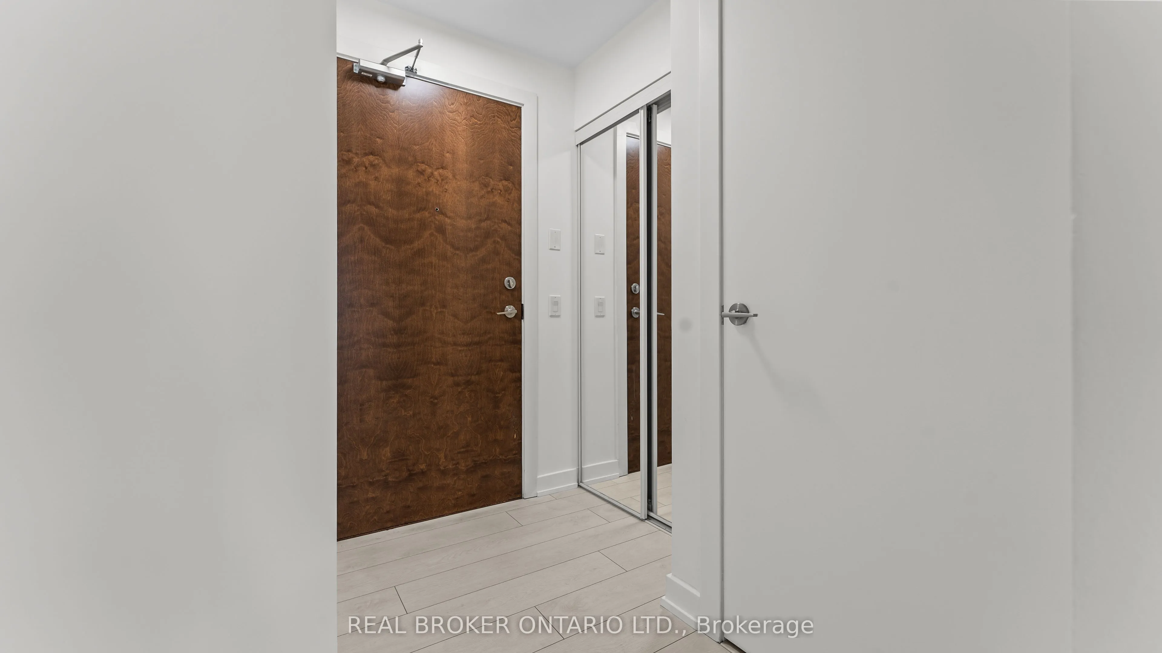 2220 Lake Shore Boulevard W, #1604