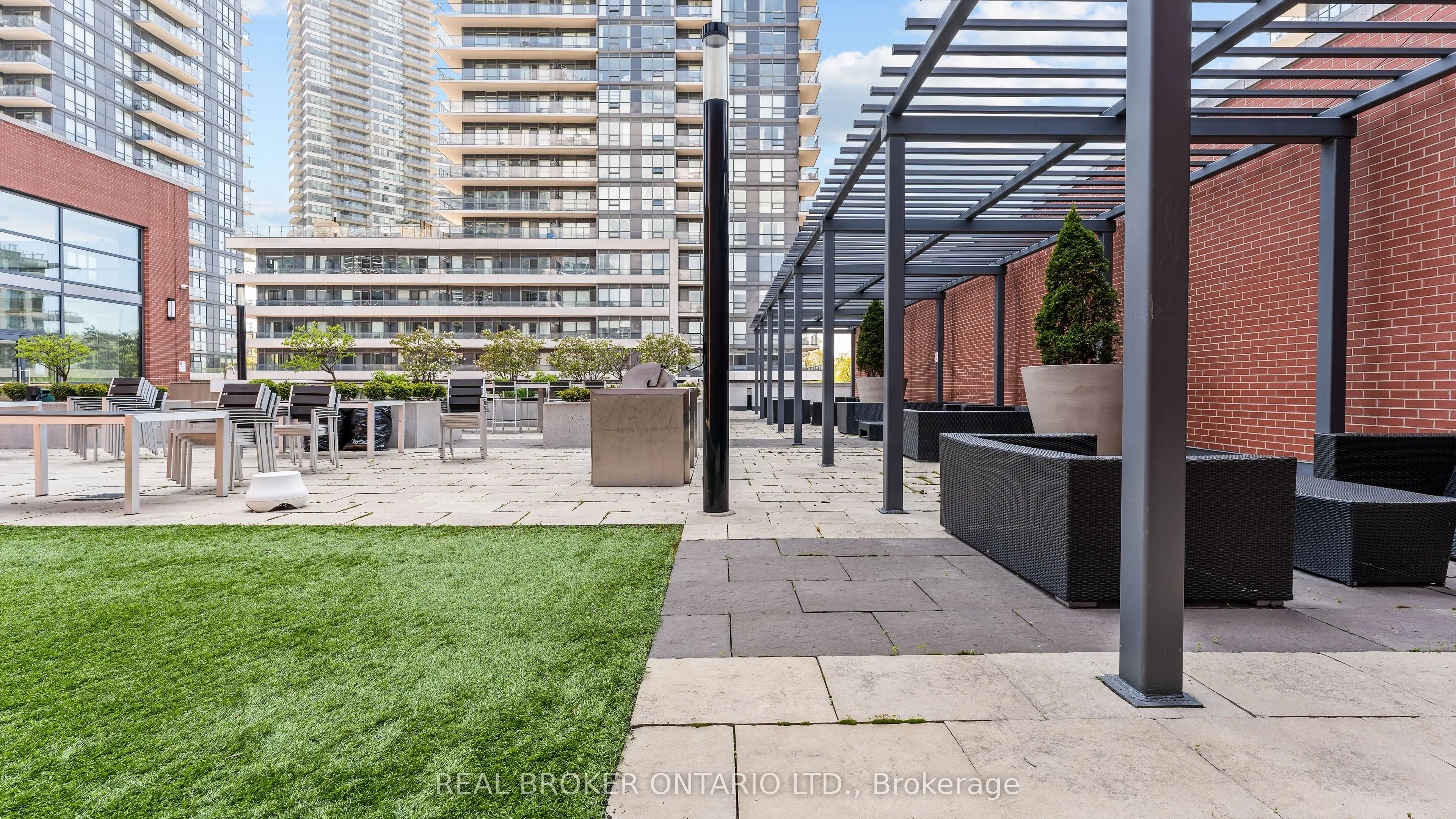 2220 Lake Shore Boulevard W, #1604