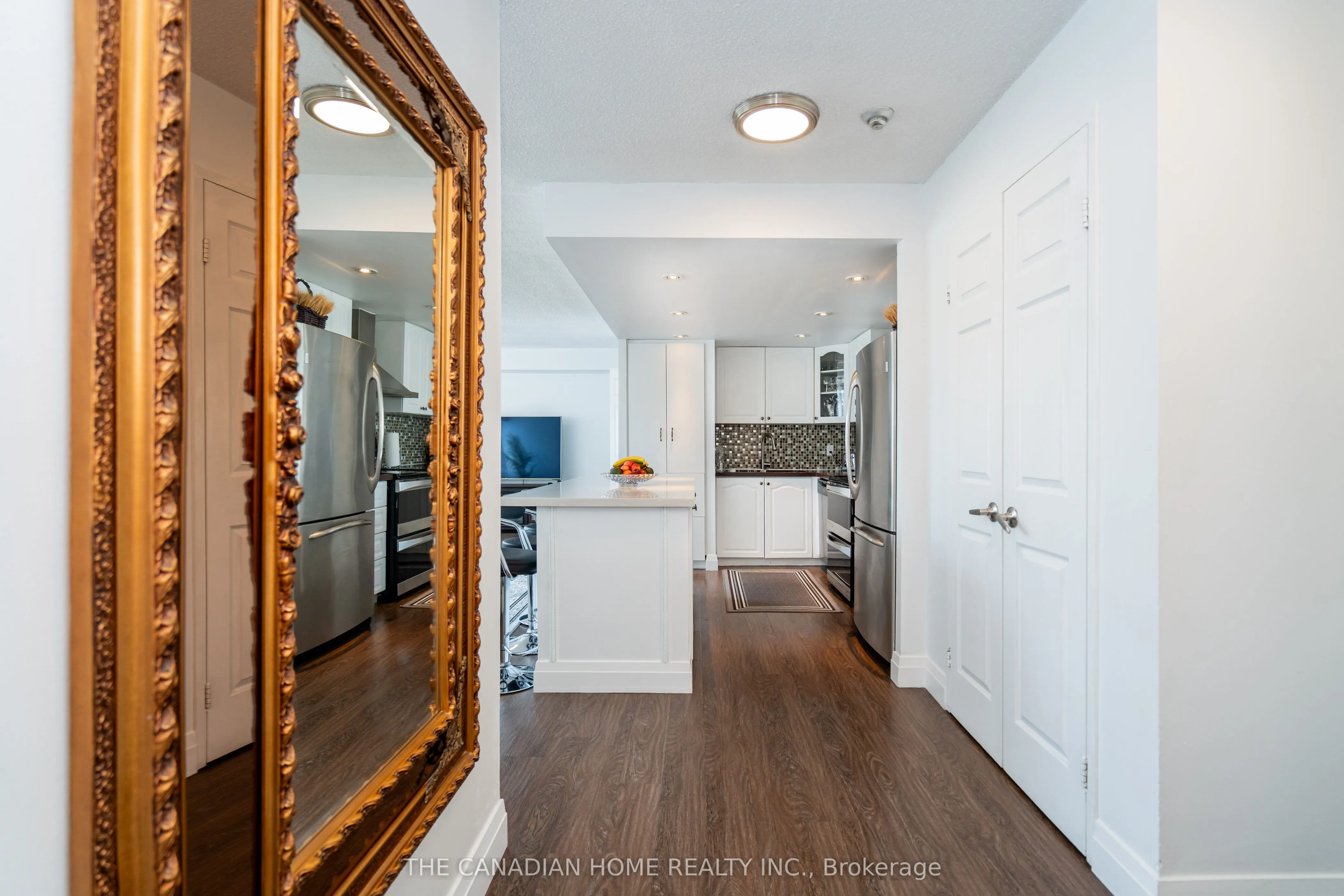 3695 Kaneff Crescent, #607