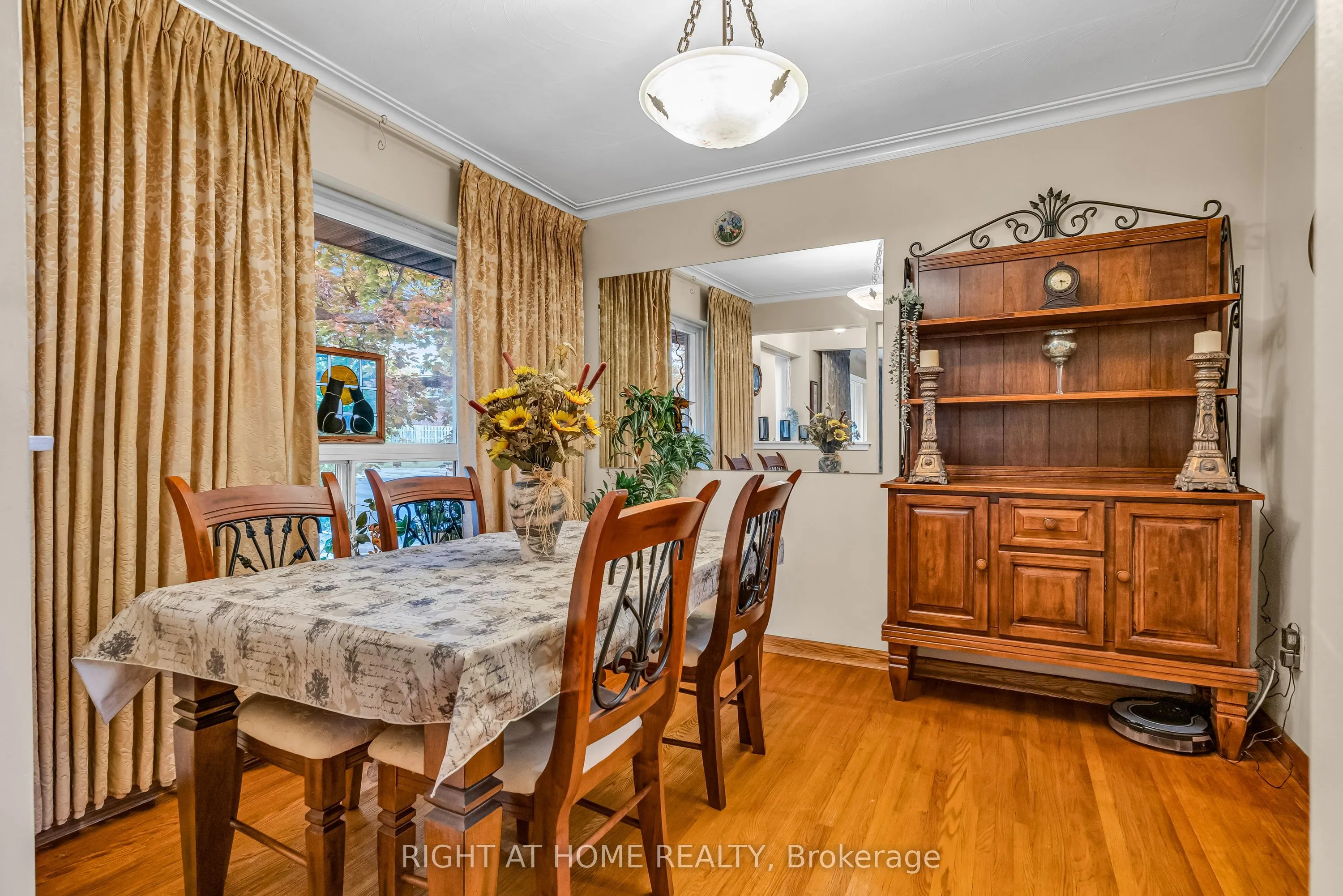 1 Ridge Point Crescent