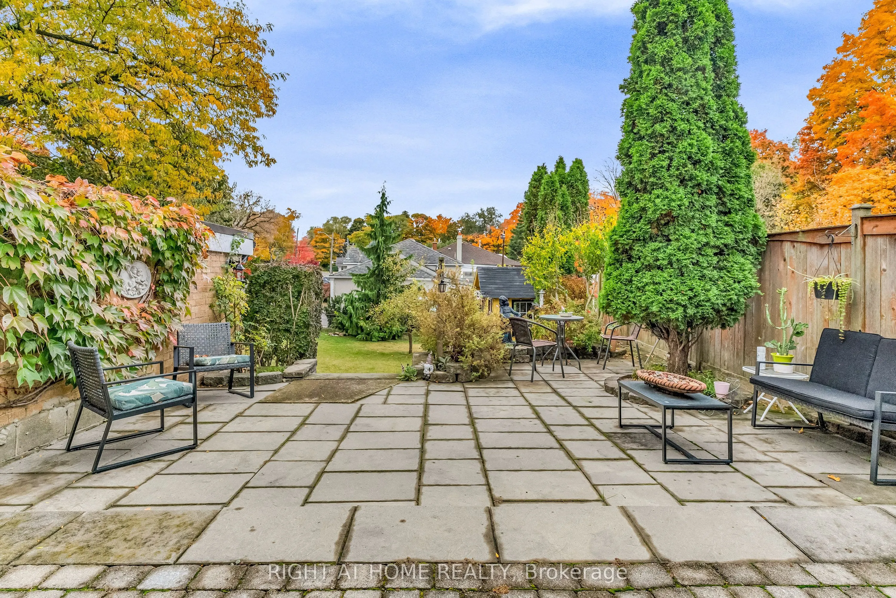 1 Ridge Point Crescent
