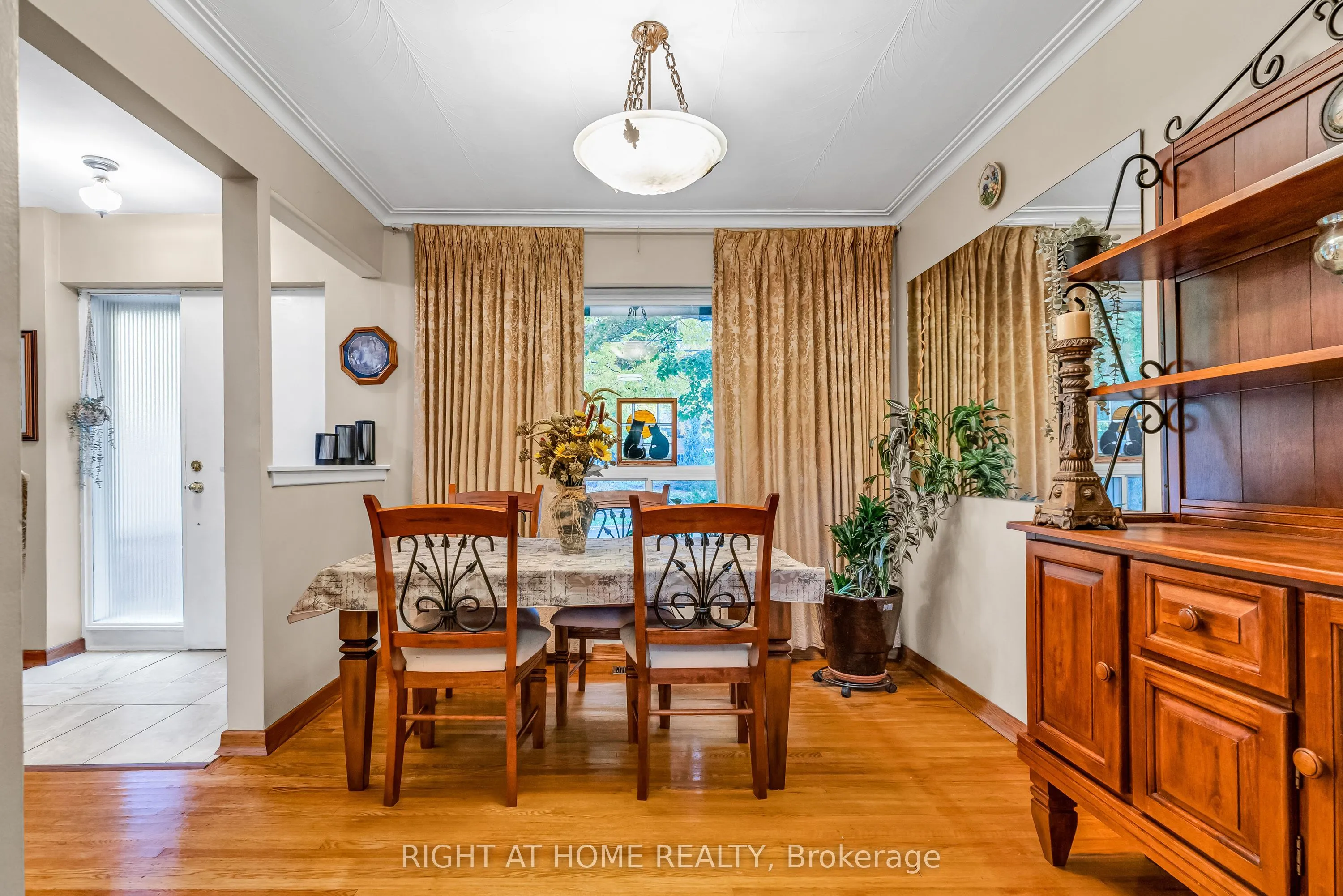 1 Ridge Point Crescent