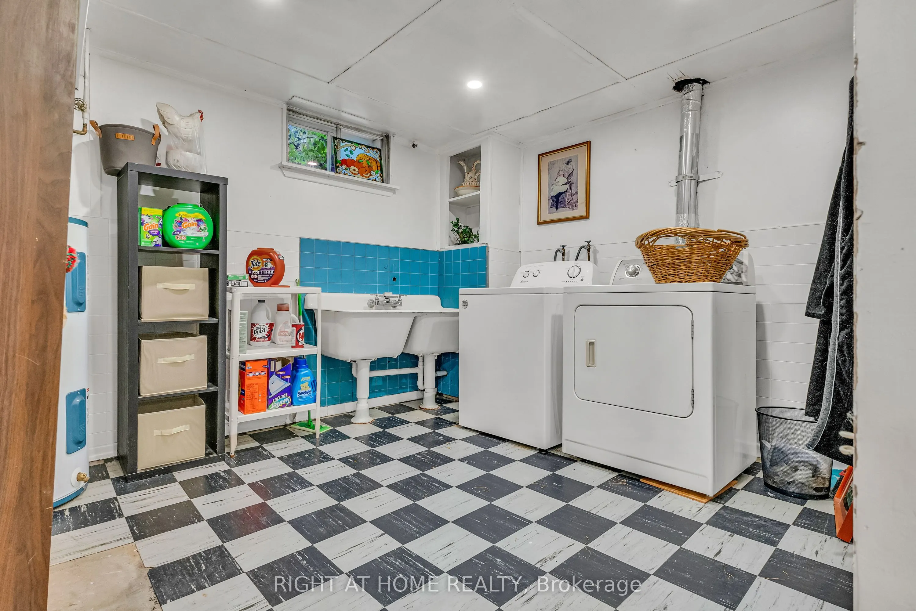1 Ridge Point Crescent