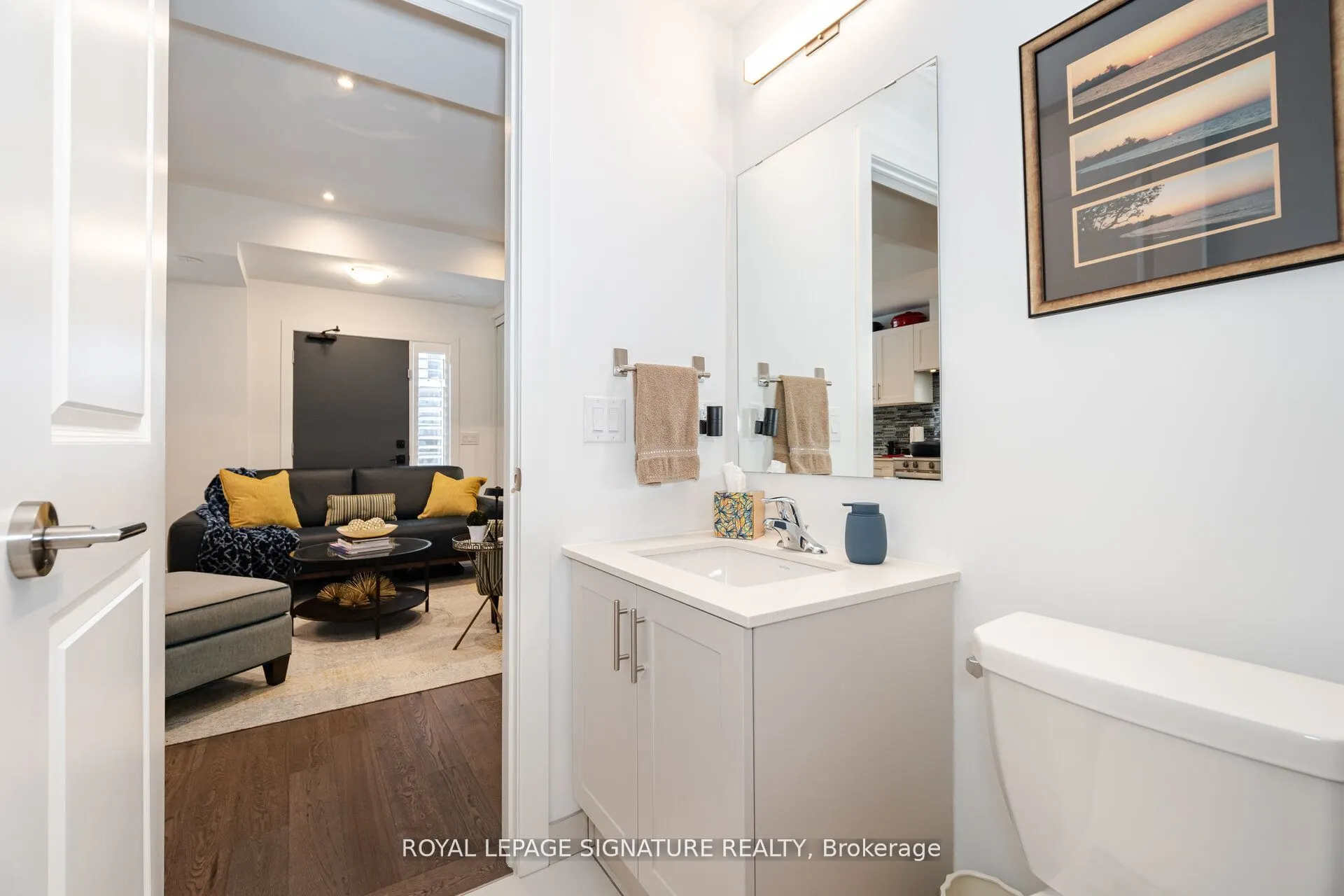 1085 Douglas McCurdy Common, #111