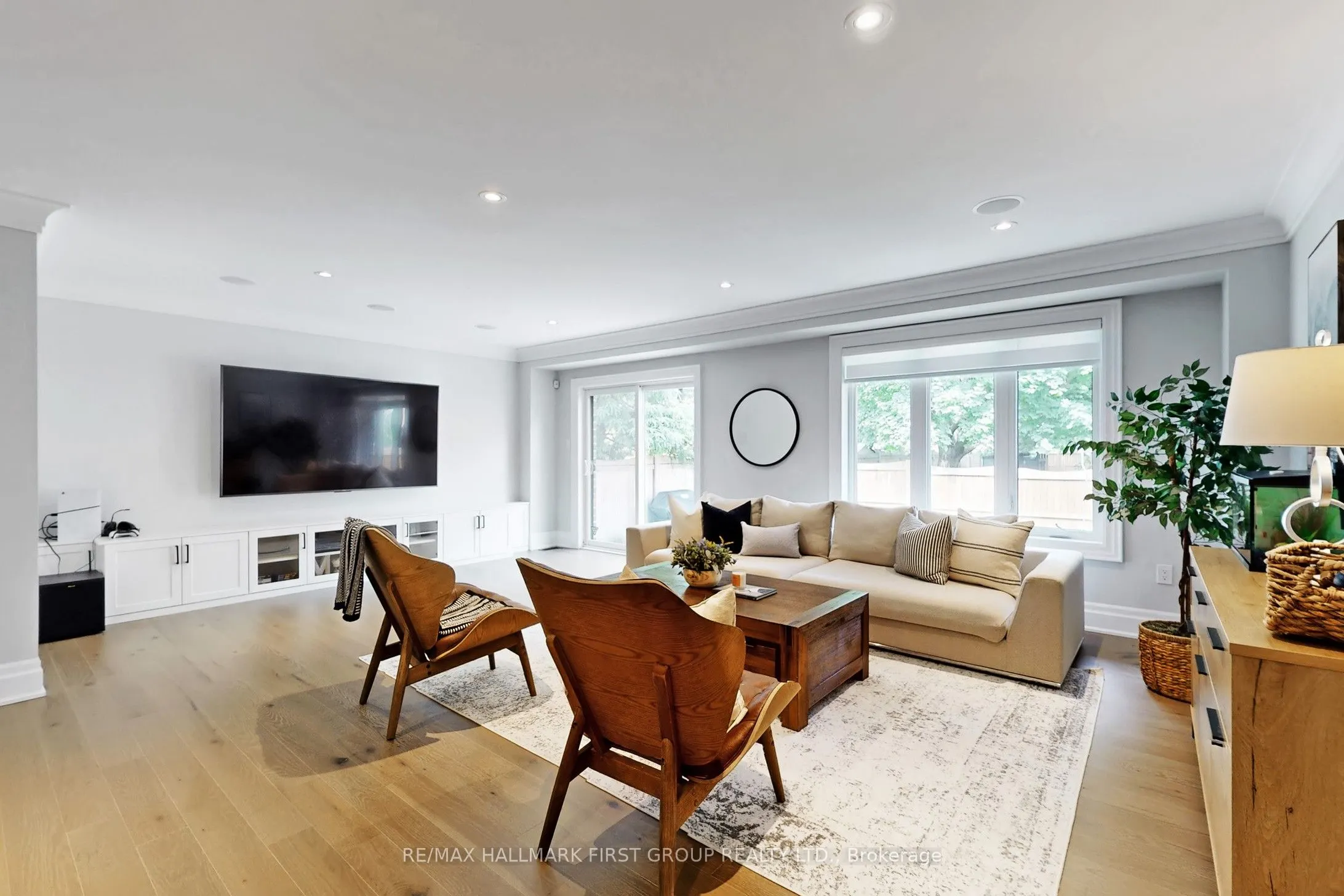 27D Glen Agar Drive