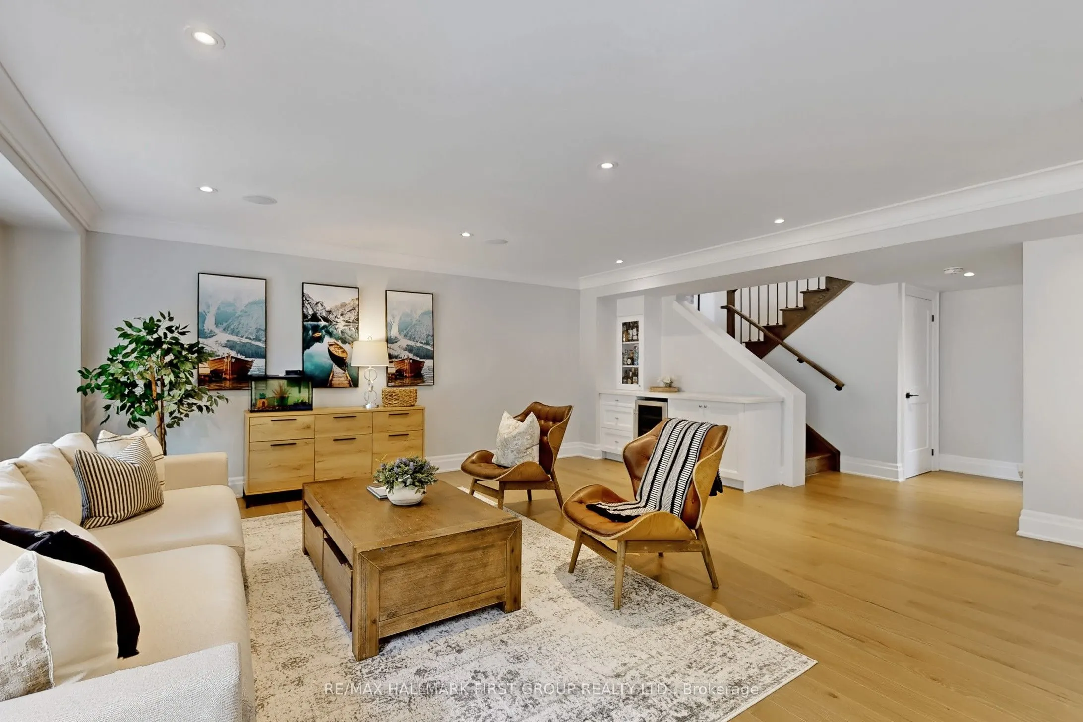 27D Glen Agar Drive
