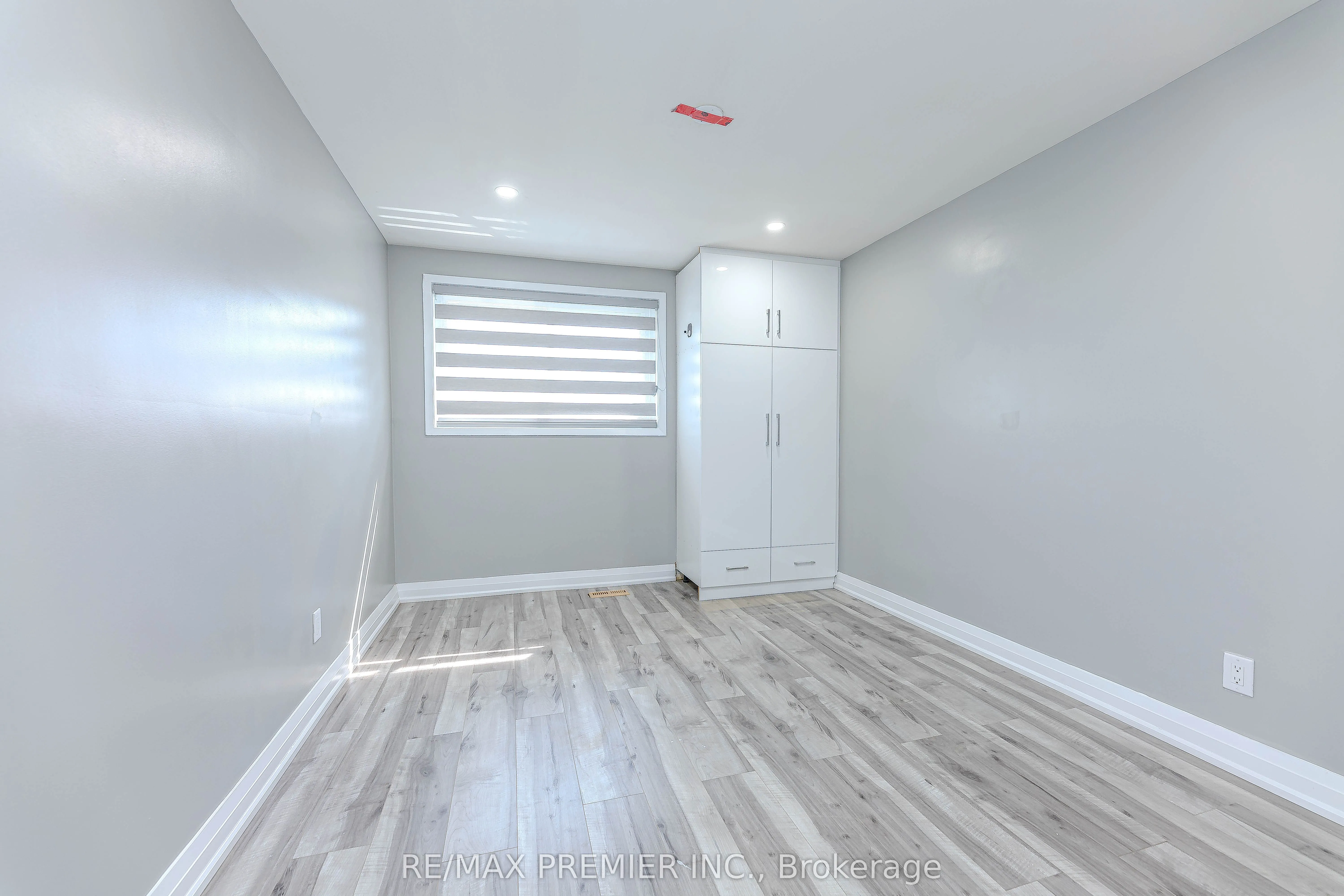 65 Elnathan Crescent