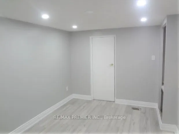65 Elnathan Crescent