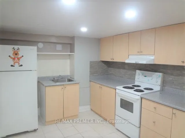 65 Elnathan Crescent