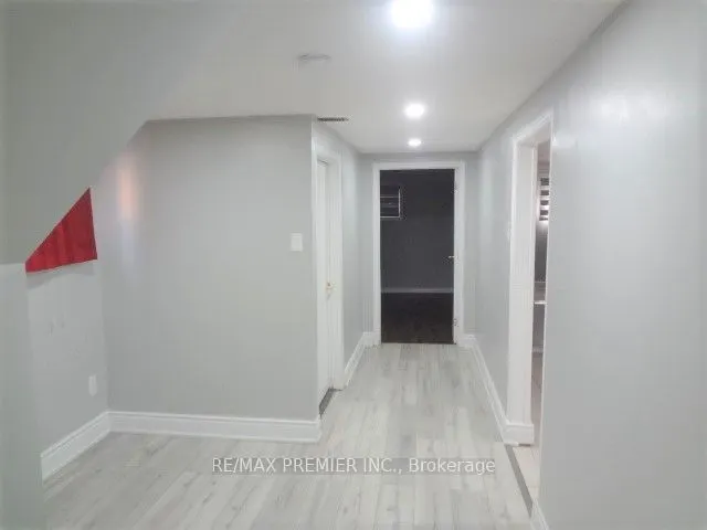 65 Elnathan Crescent