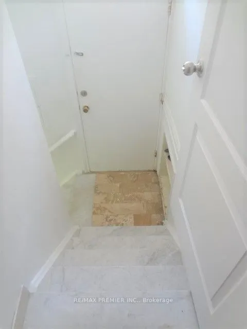 65 Elnathan Crescent