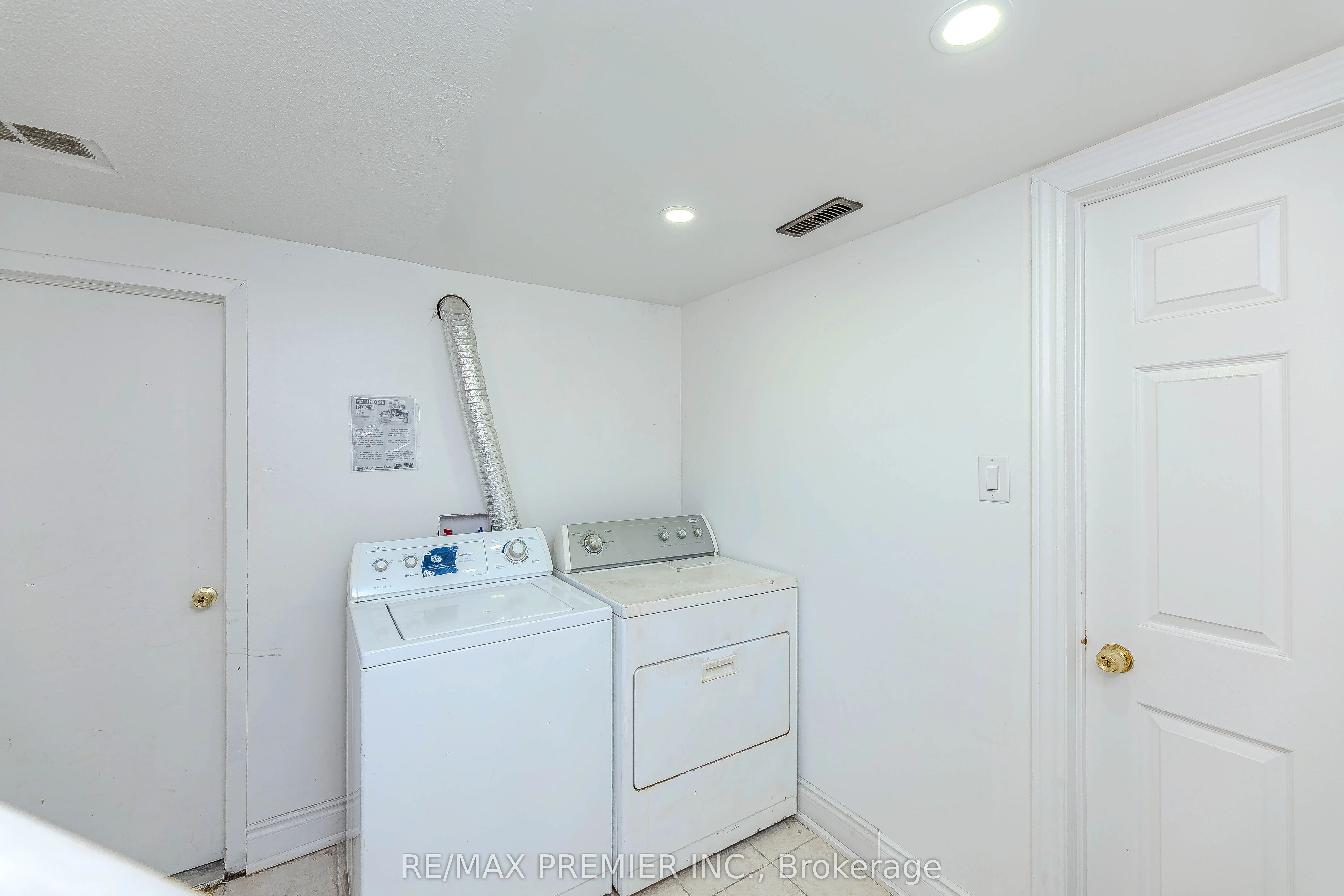 65 Elnathan Crescent