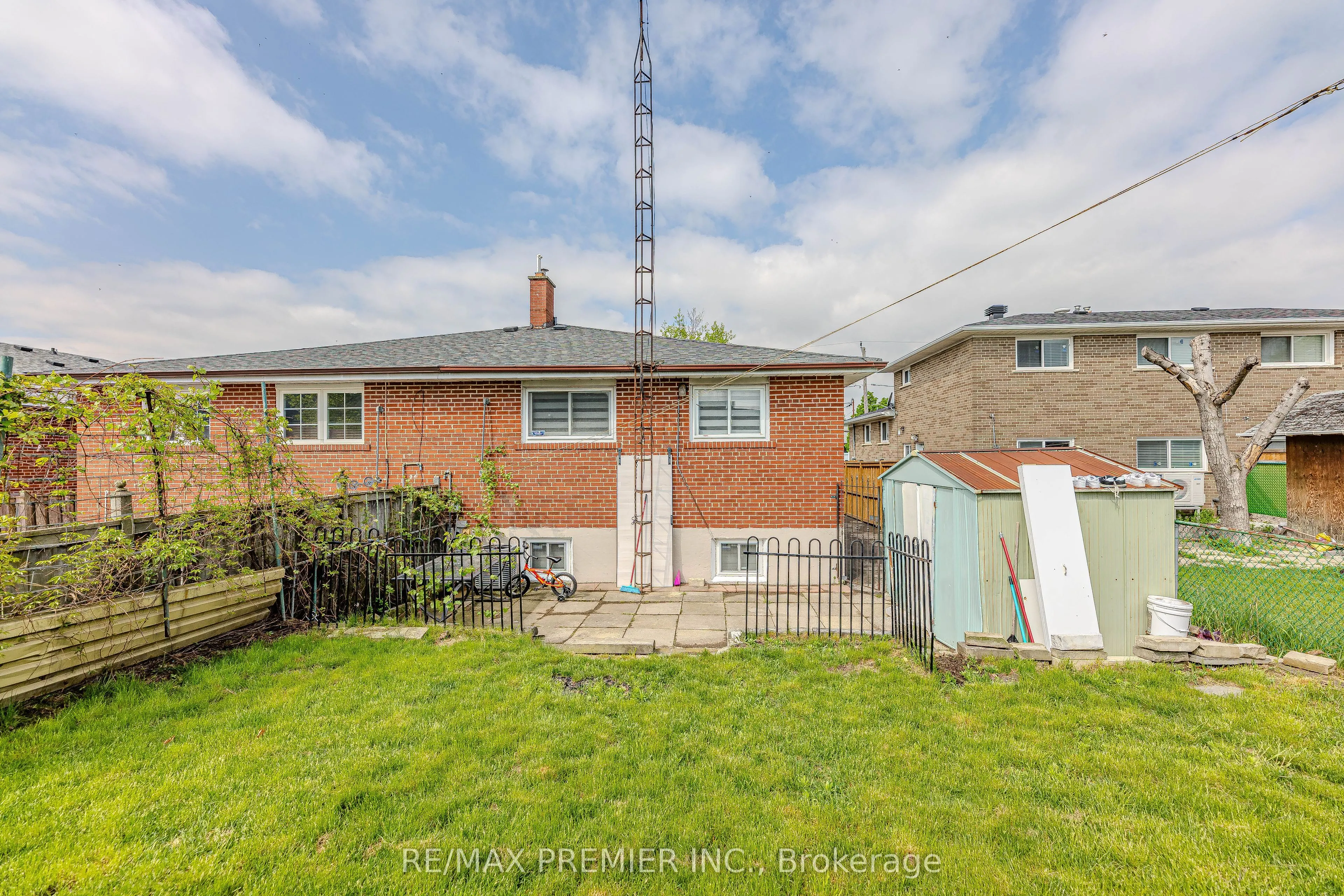 65 Elnathan Crescent