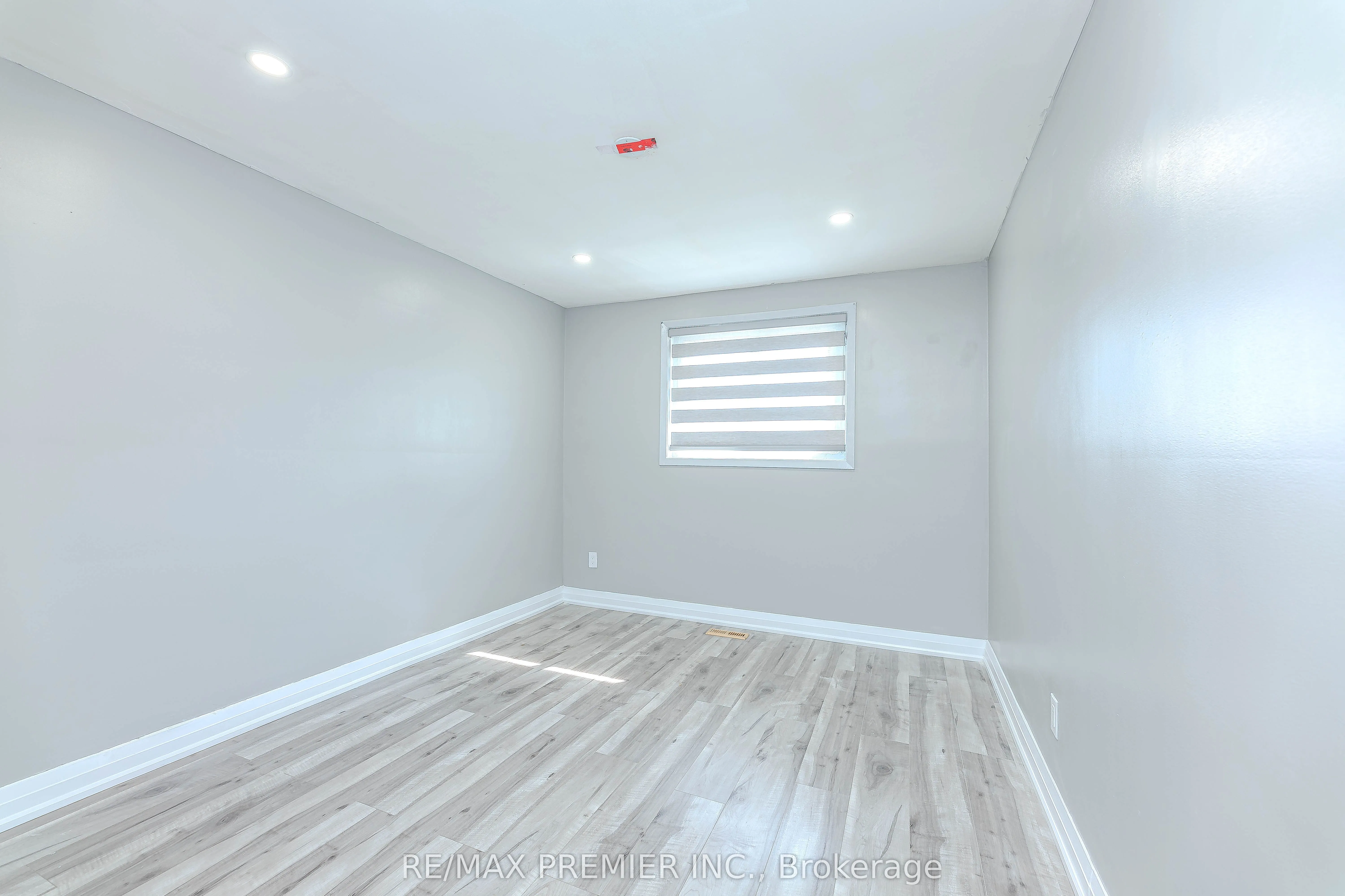65 Elnathan Crescent