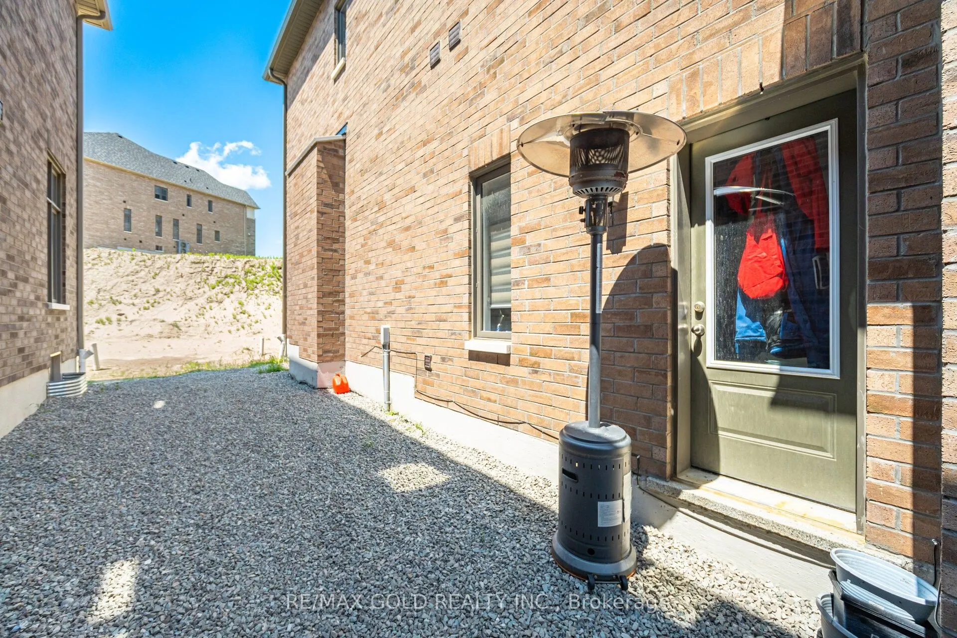 85 James Walker Avenue