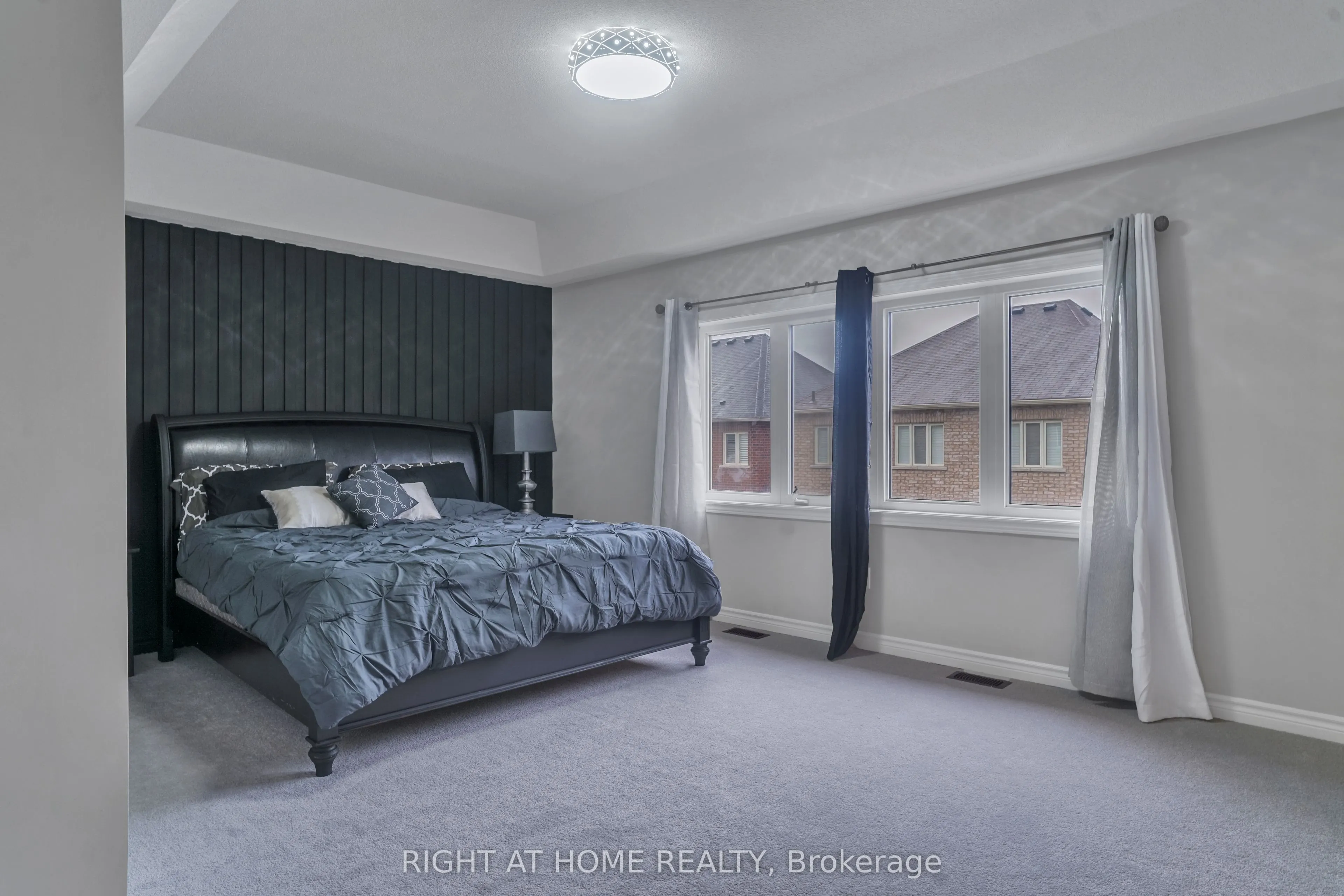 39 Walbrook Road