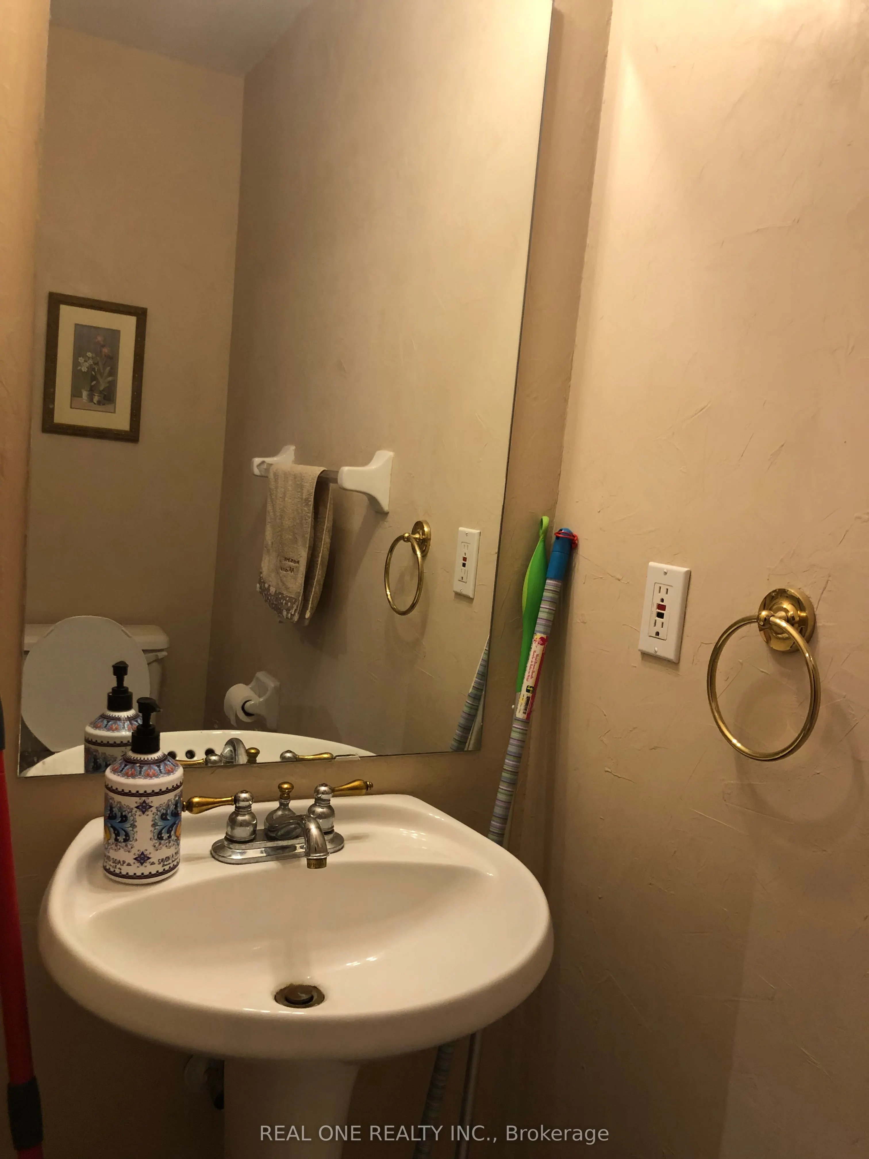 2250 Rockingham Drive, #38