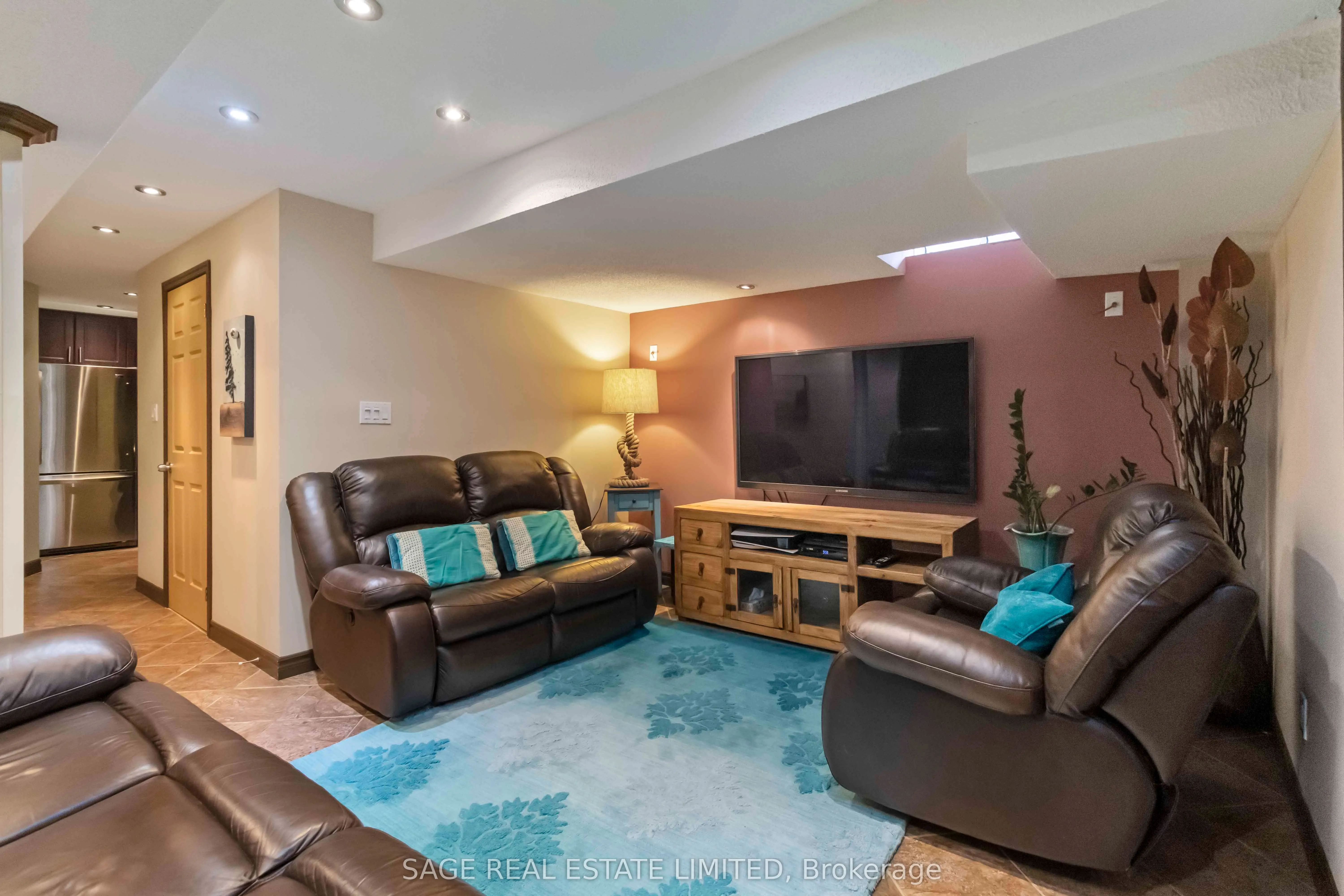 4159 Castlebury Street