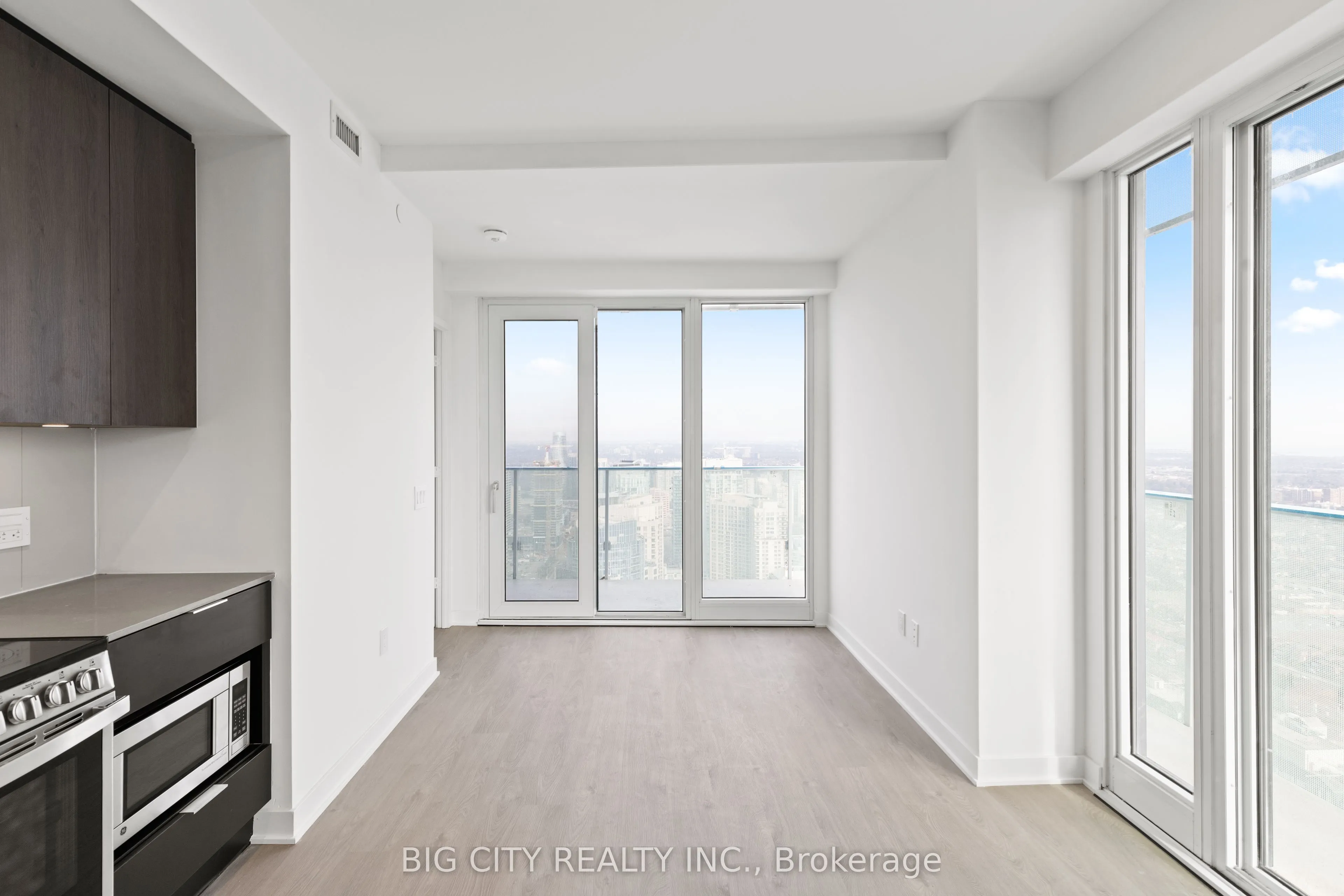 3900 Confederation Parkway, #4303