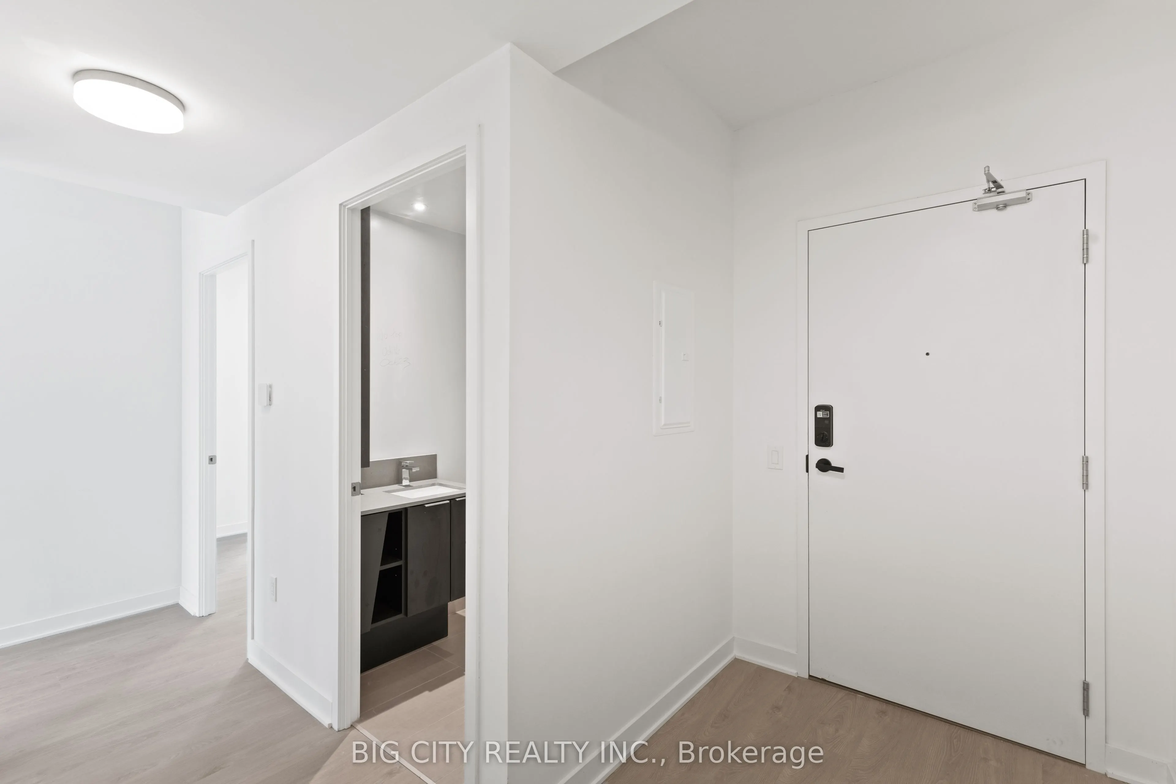 3900 Confederation Parkway, #4303