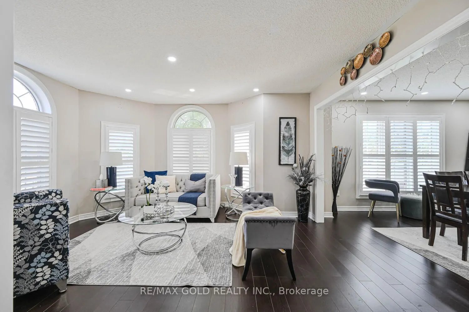 59 Deerglen Drive