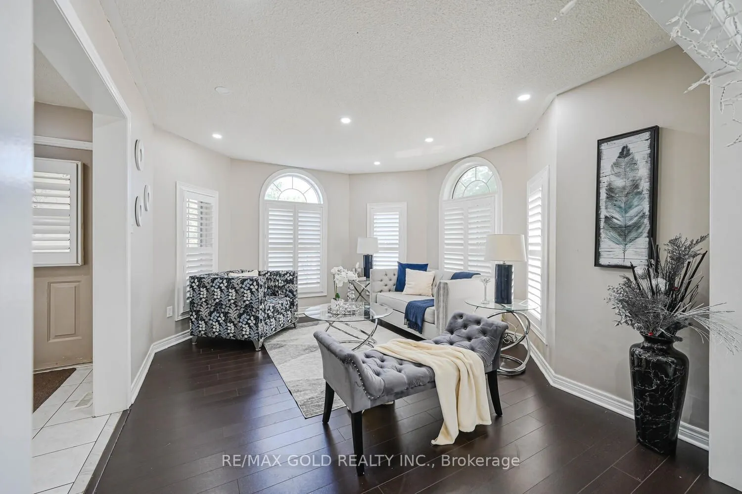 59 Deerglen Drive
