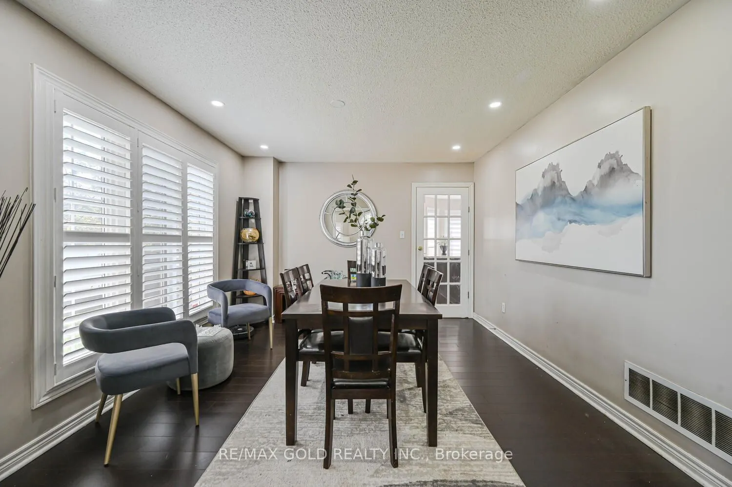 59 Deerglen Drive